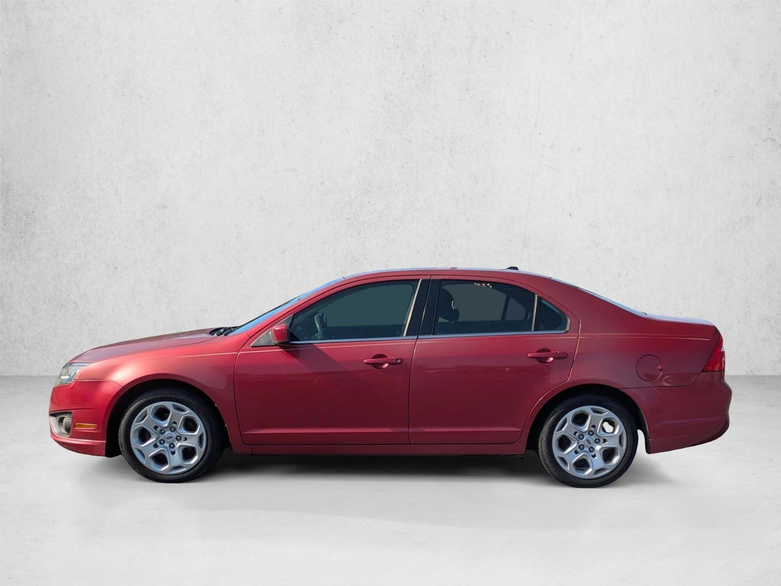 Thumbnail: 2010 Ford Fusion - 2