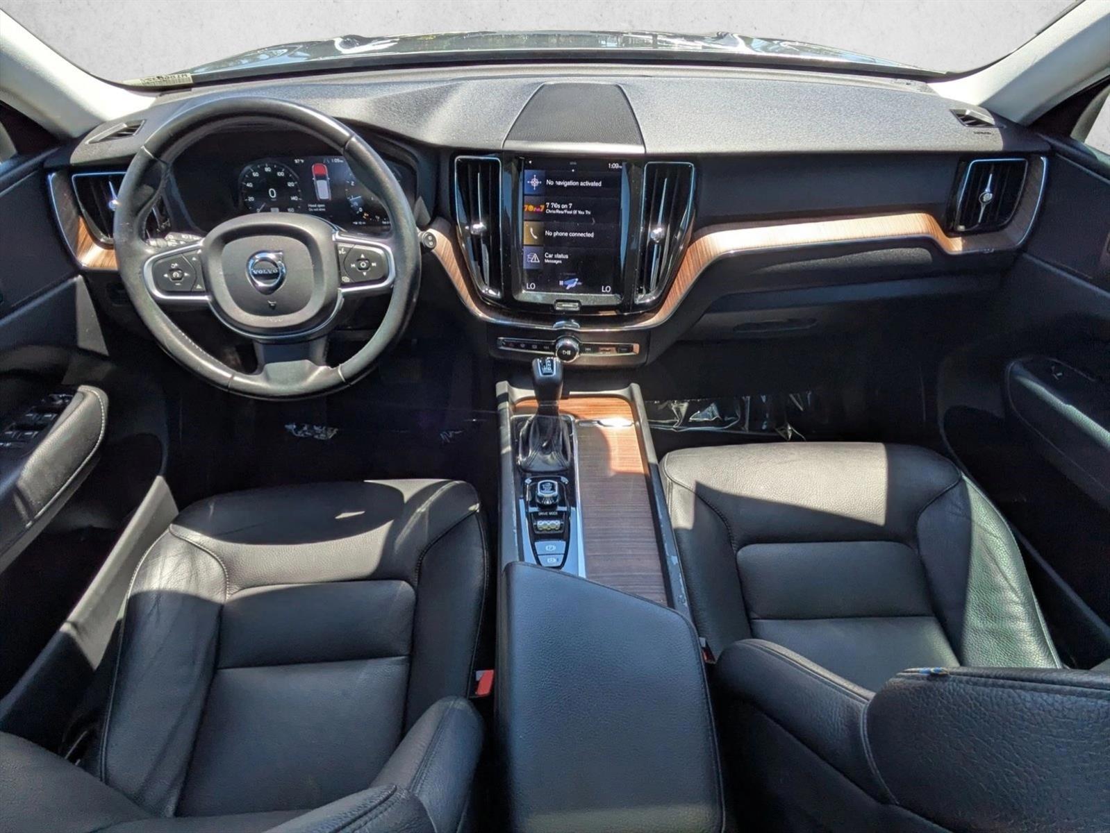 Thumbnail: 2021 Volvo XC60 - 4