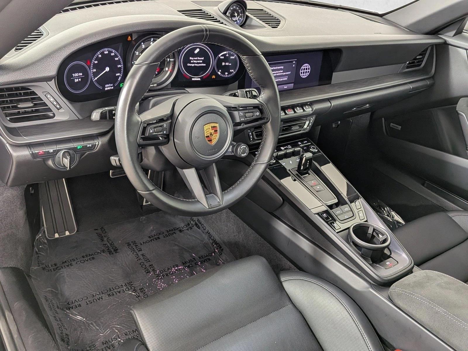 Thumbnail: 2022 Porsche 911 - 4
