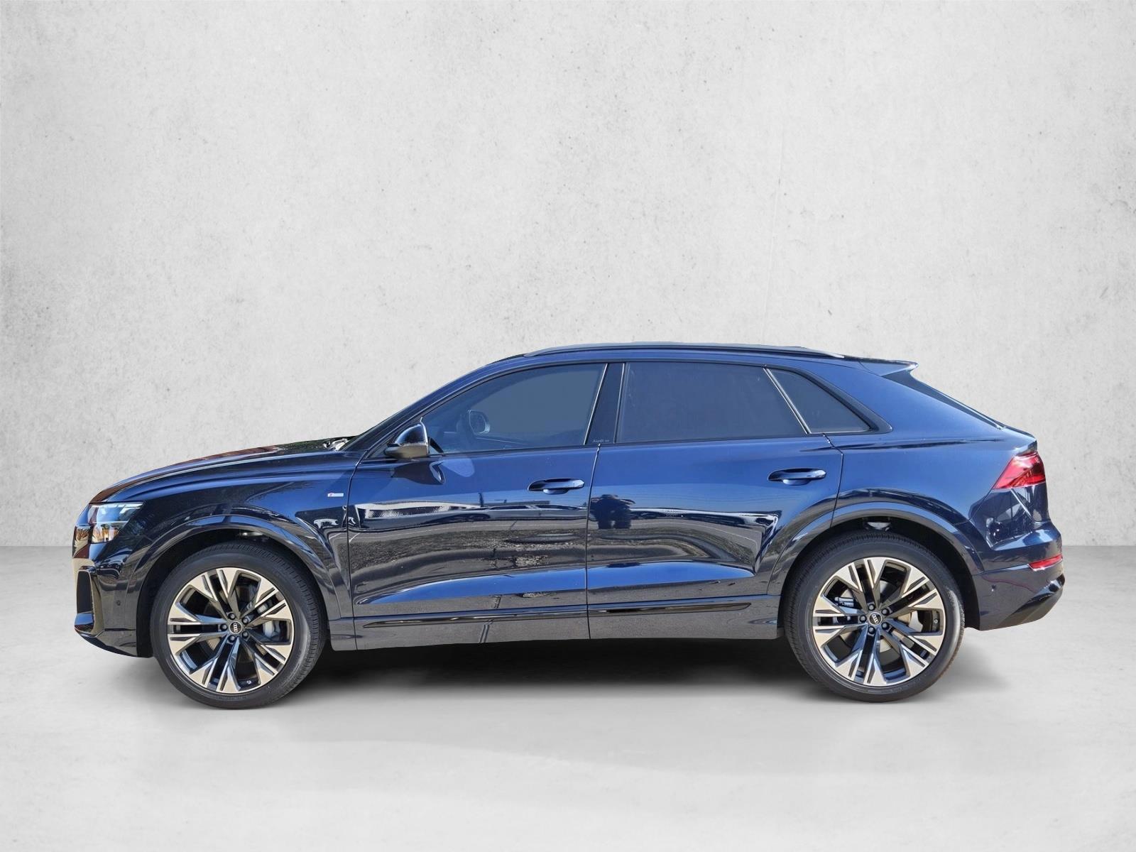 Thumbnail: 2026 Audi Q8 - 2