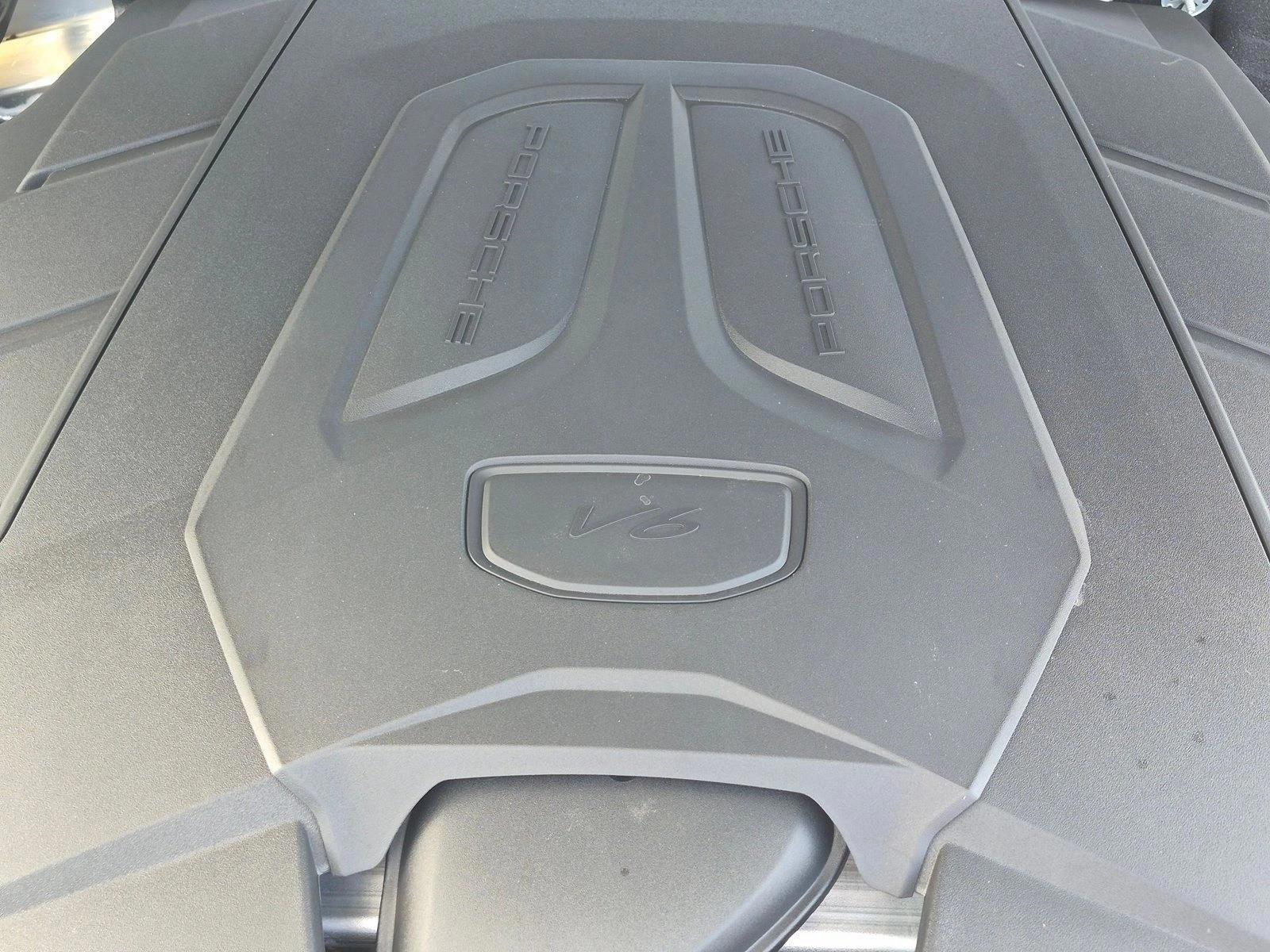2025 Porsche Cayenne Base - Photo 29