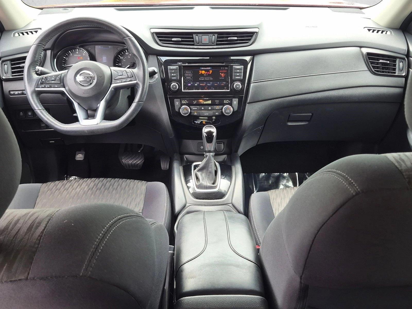Thumbnail: 2019 Nissan Rogue - 4
