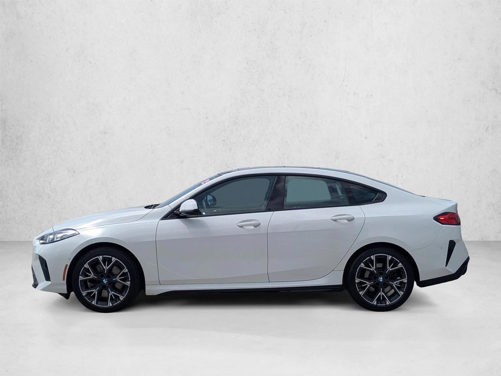 Thumbnail: 2025 BMW 2 Series - 2