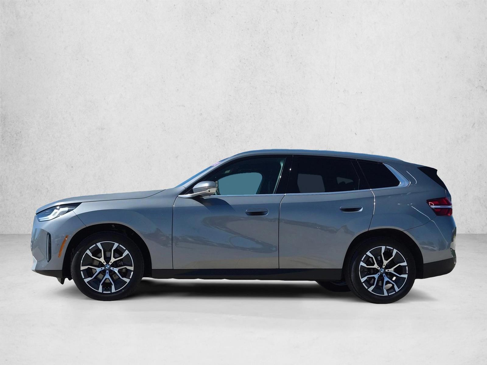 Thumbnail: 2026 BMW X3 - 2