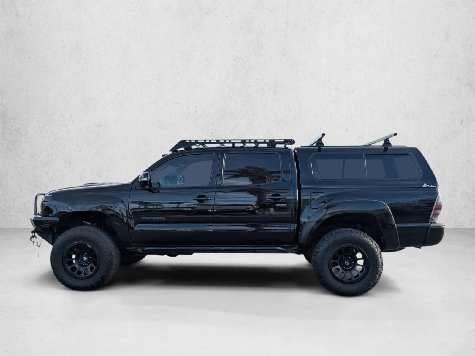 Thumbnail: 2013 Toyota Tacoma - 2