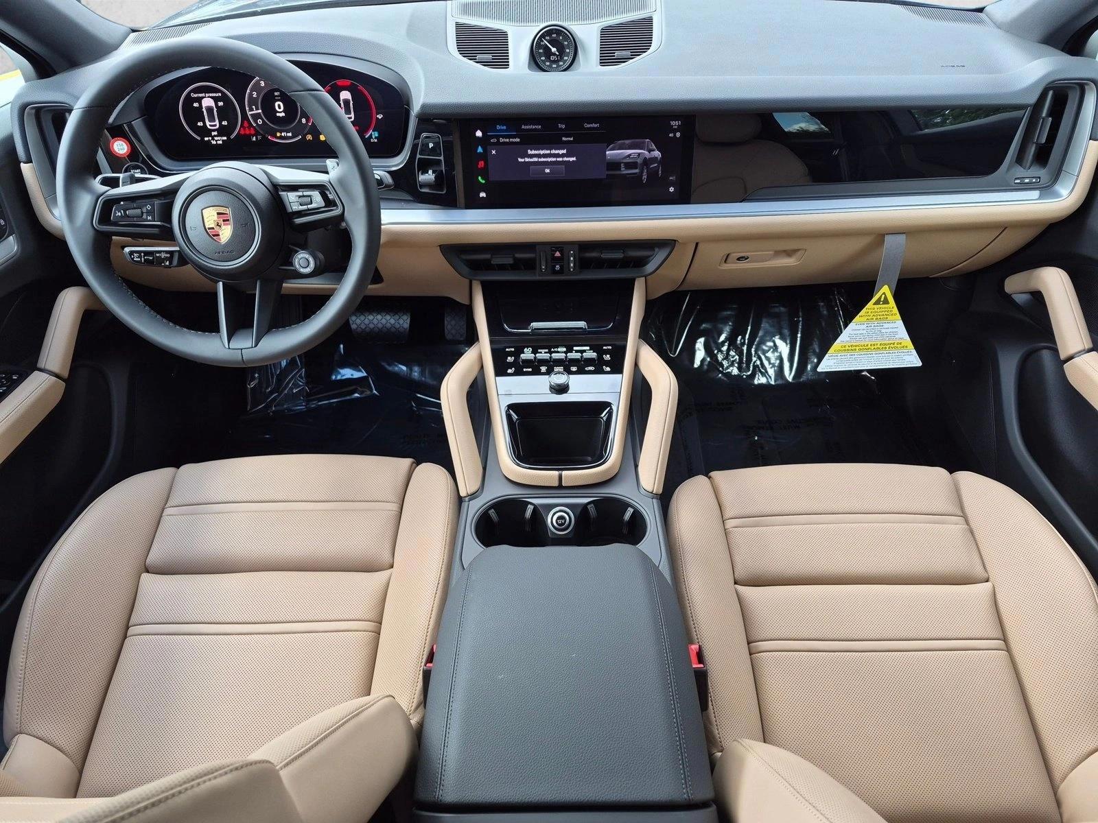 Thumbnail: 2026 Porsche Cayenne - 5