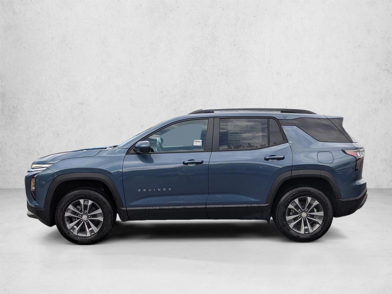Thumbnail: 2026 Chevrolet Equinox - 2