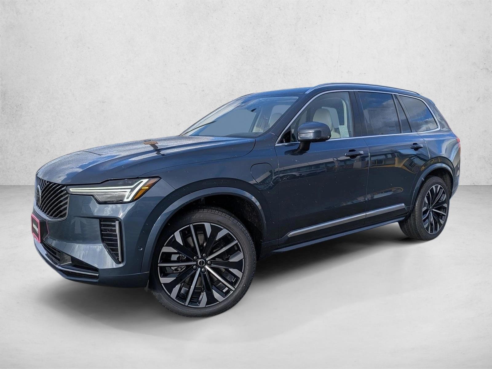 Thumbnail: 2026 Volvo XC90 - 1