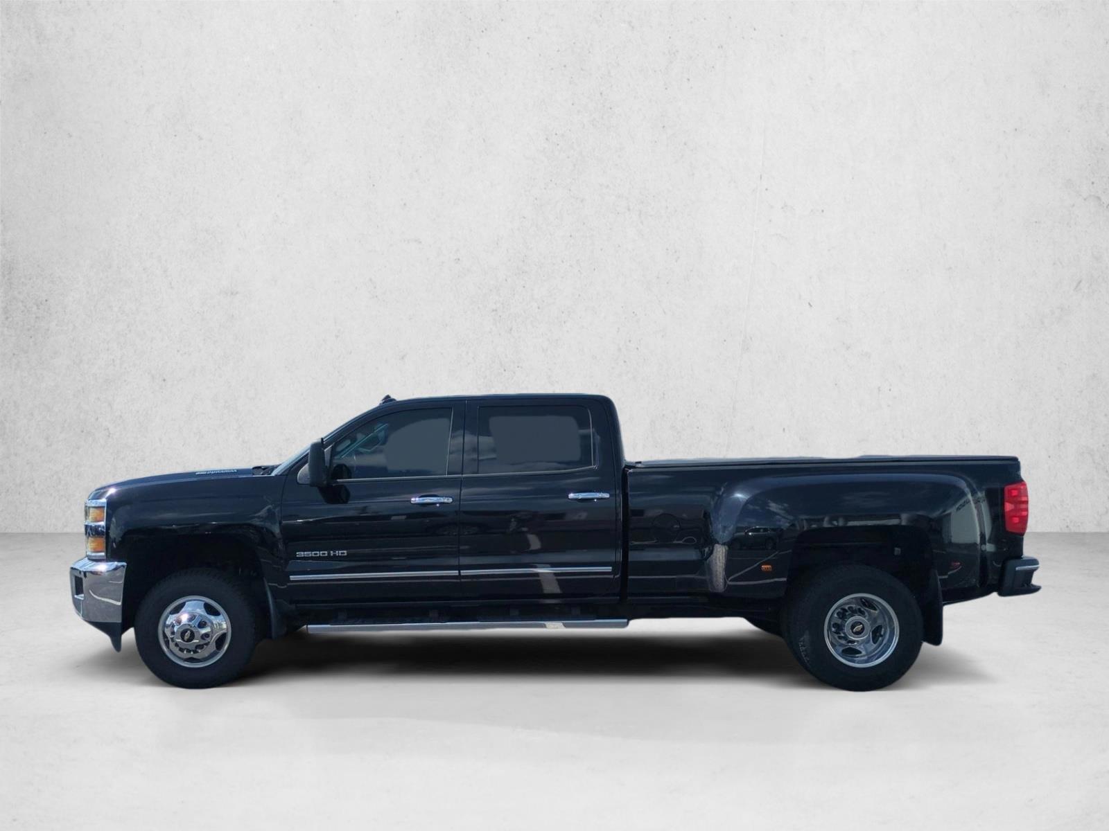 Thumbnail: 2015 Chevrolet Silverado 3500 - 1
