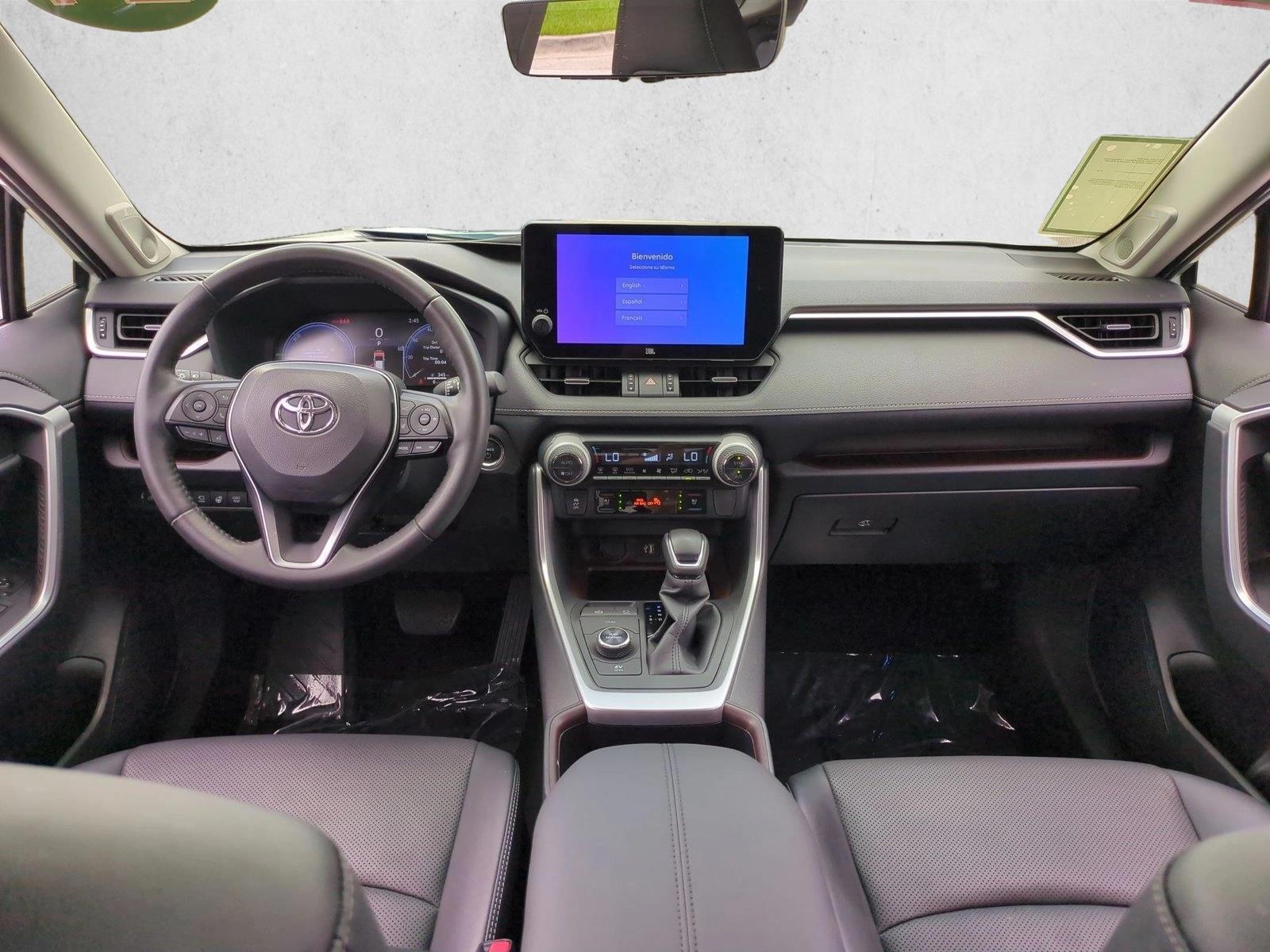Thumbnail: 2024 Toyota RAV4 - 4