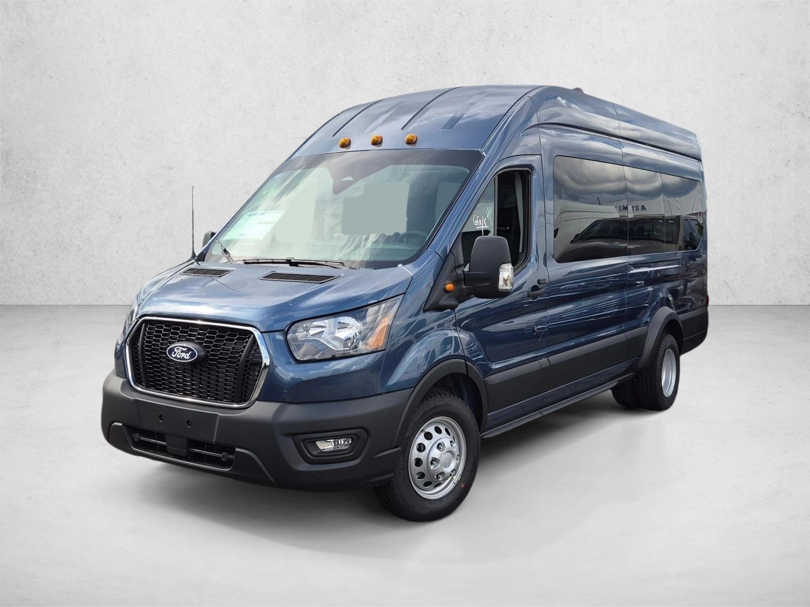 Thumbnail: 2027 Ford Transit Series - 1