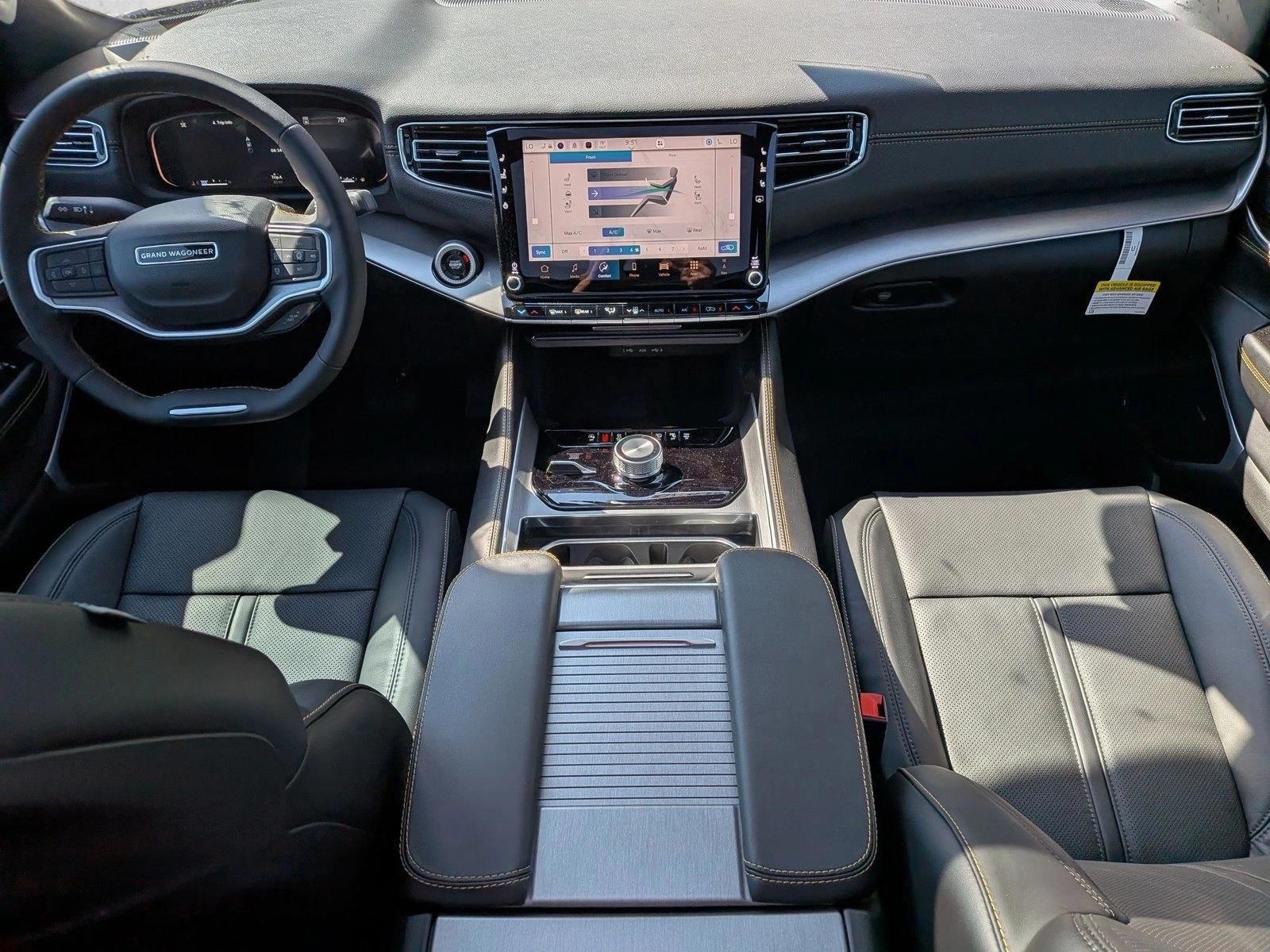 Thumbnail: 2026 Jeep Grand Wagoneer - 4
