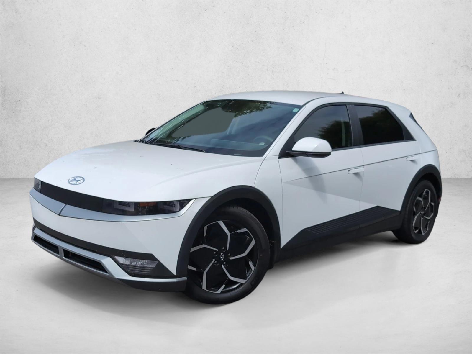 Thumbnail: 2024 Hyundai Ioniq 5 - 1