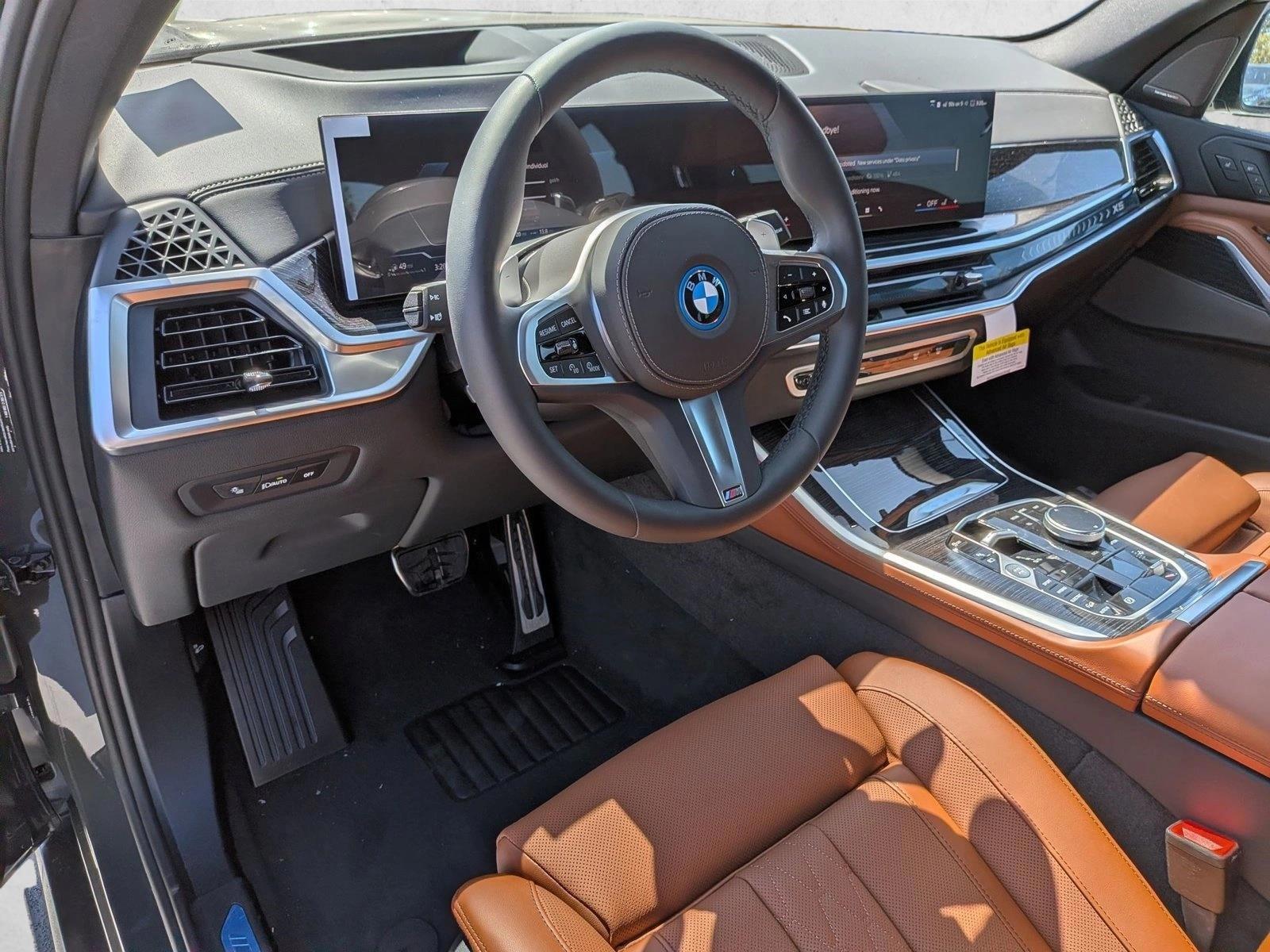 Thumbnail: 2026 BMW X5 - 3