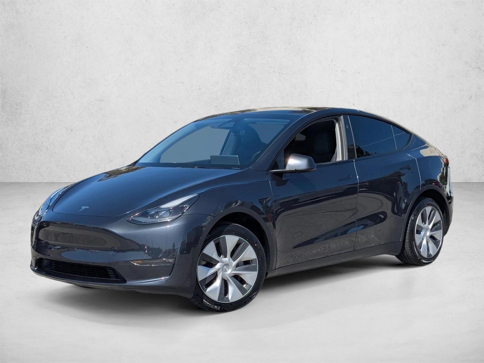 Thumbnail: 2024 Tesla Model Y - 1