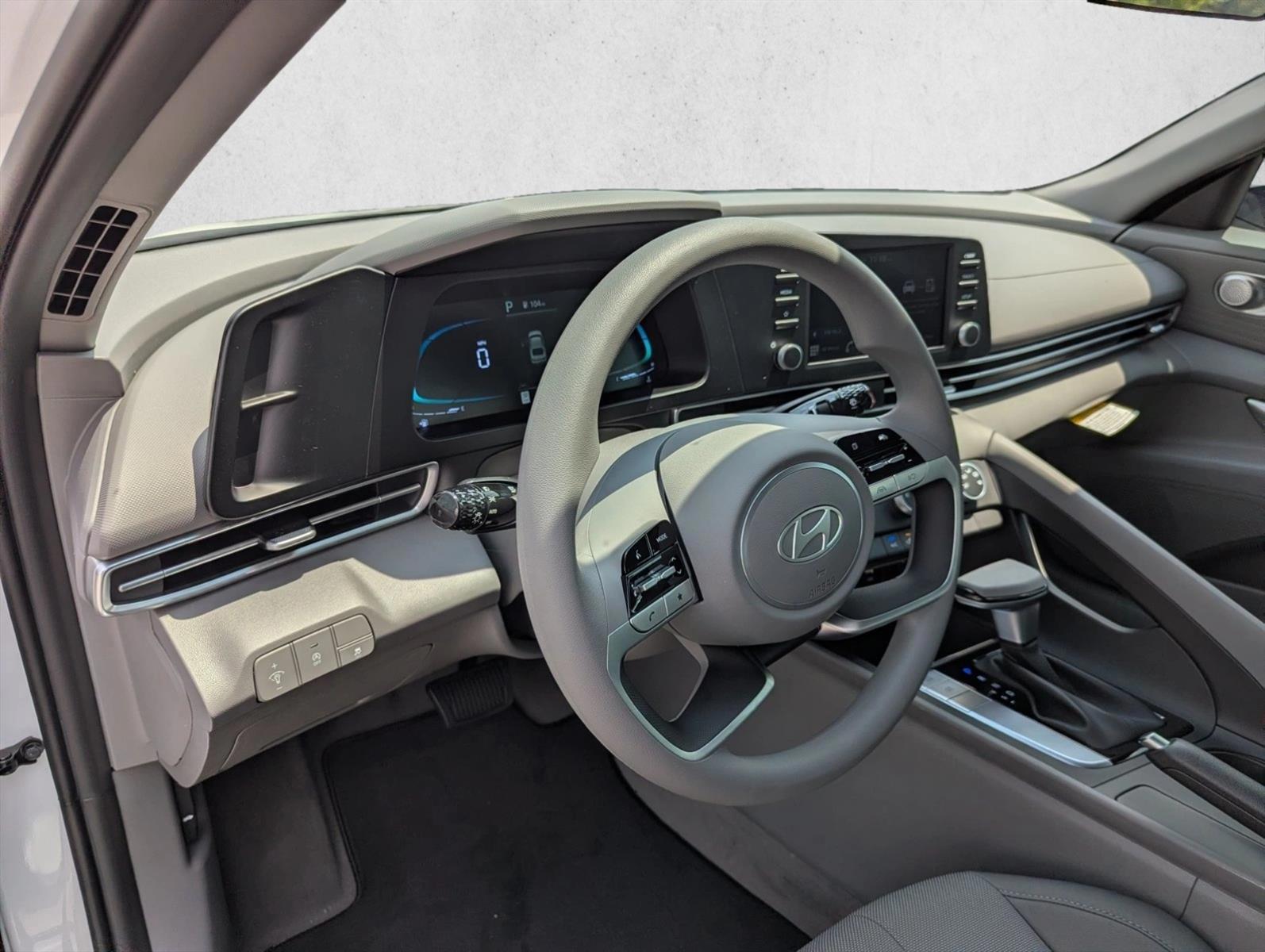 Thumbnail: 2026 Hyundai Elantra - 3