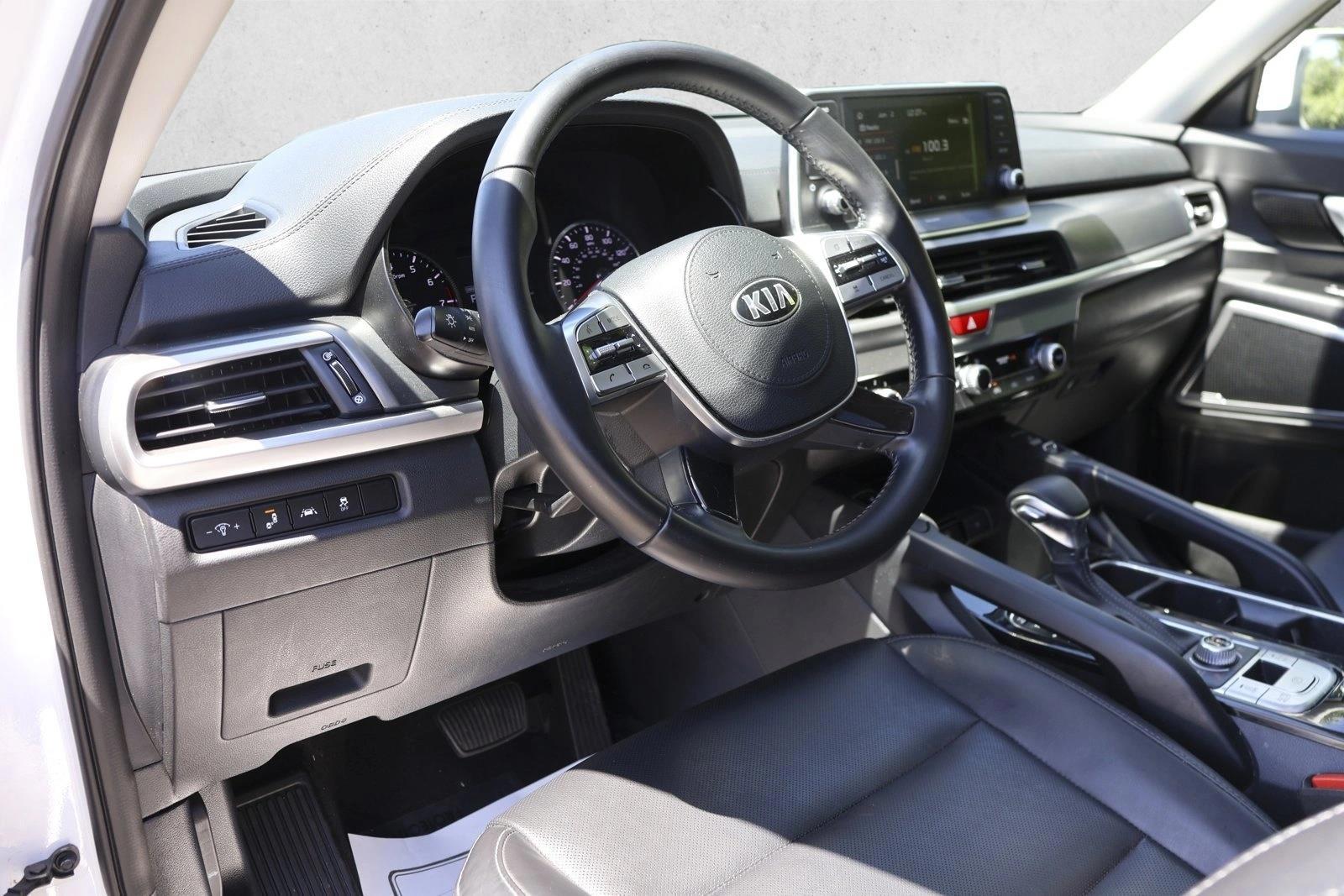 Thumbnail: 2021 Kia Telluride - 3
