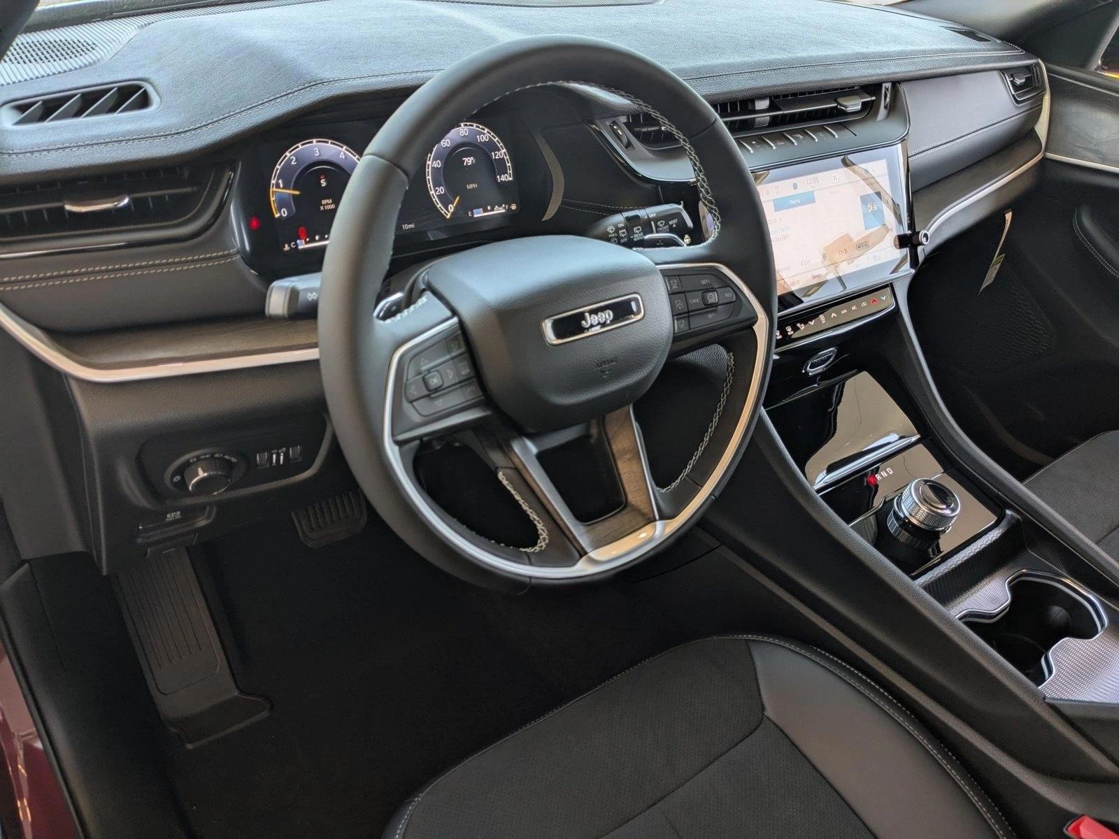 Thumbnail: 2026 Jeep Grand Cherokee L - 3