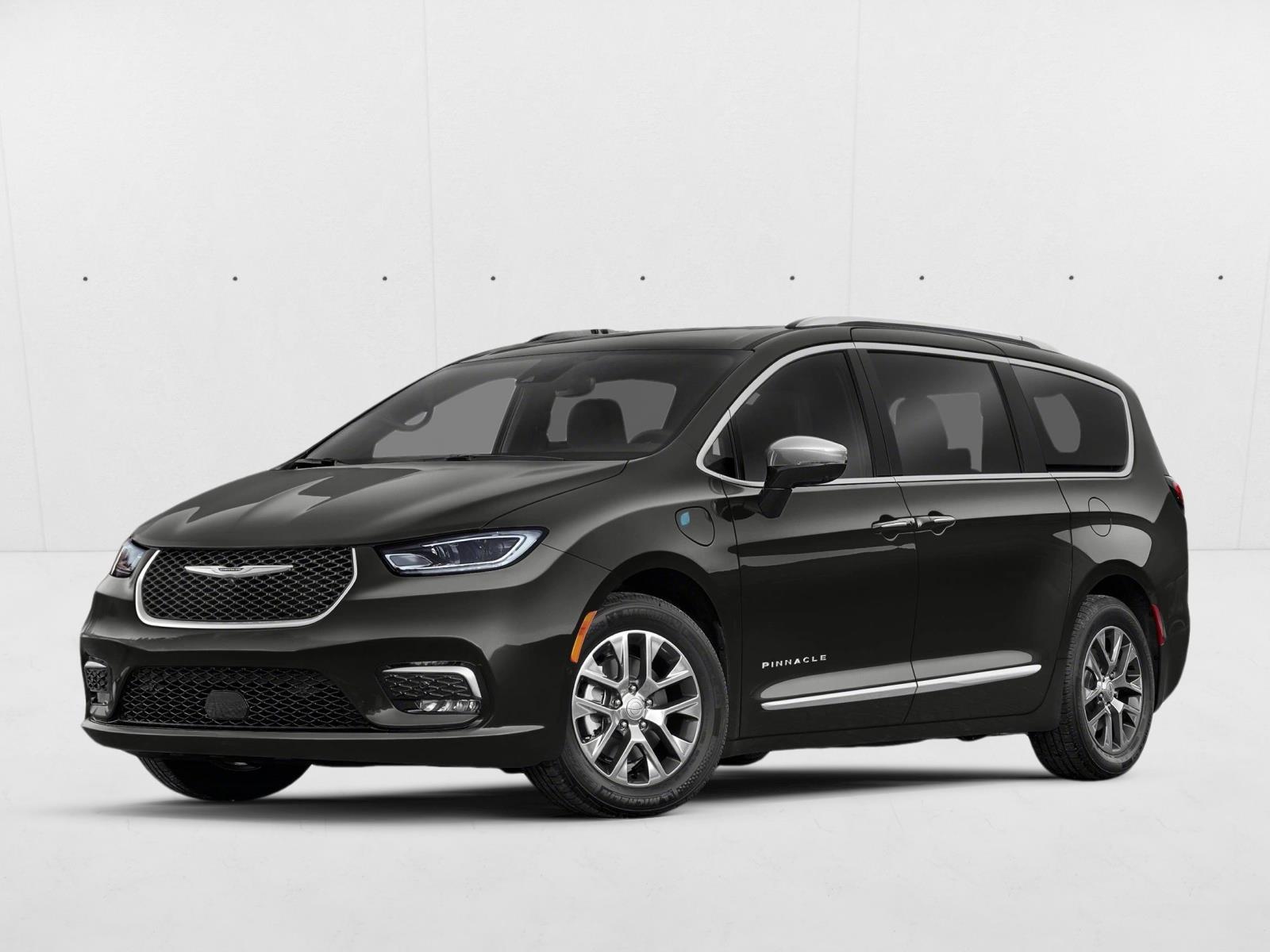 2024 Chrysler Pacifica Hybrid Select PHEV's photo