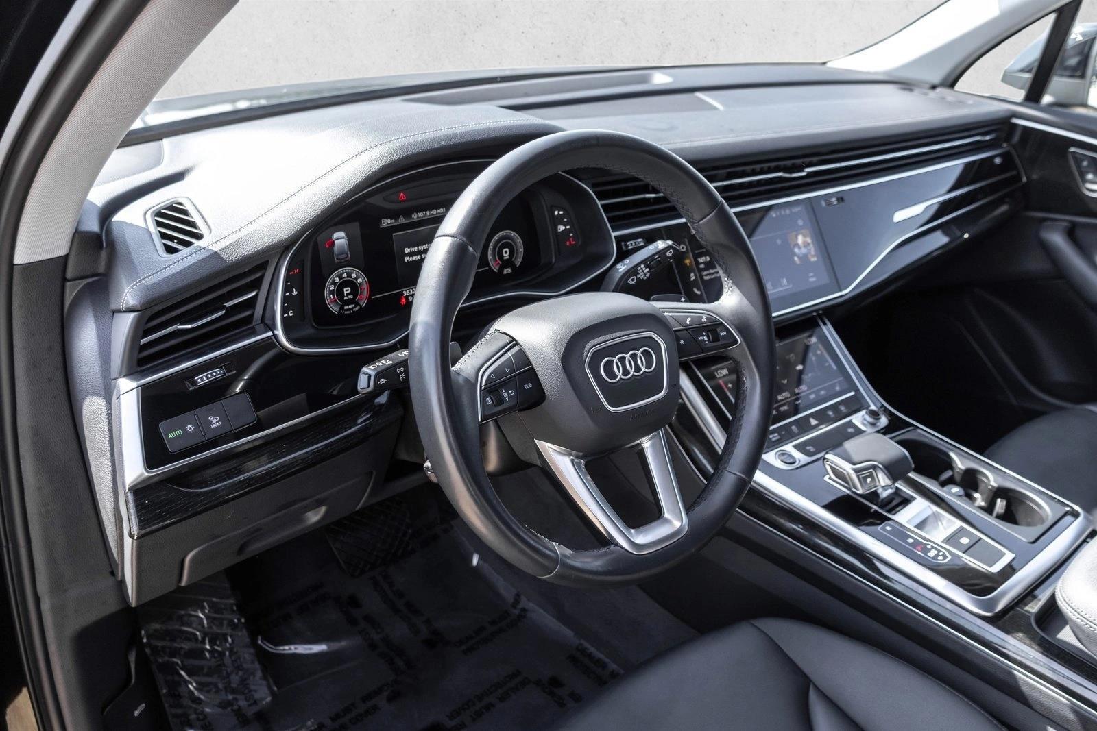 Thumbnail: 2023 Audi Q7 - 3