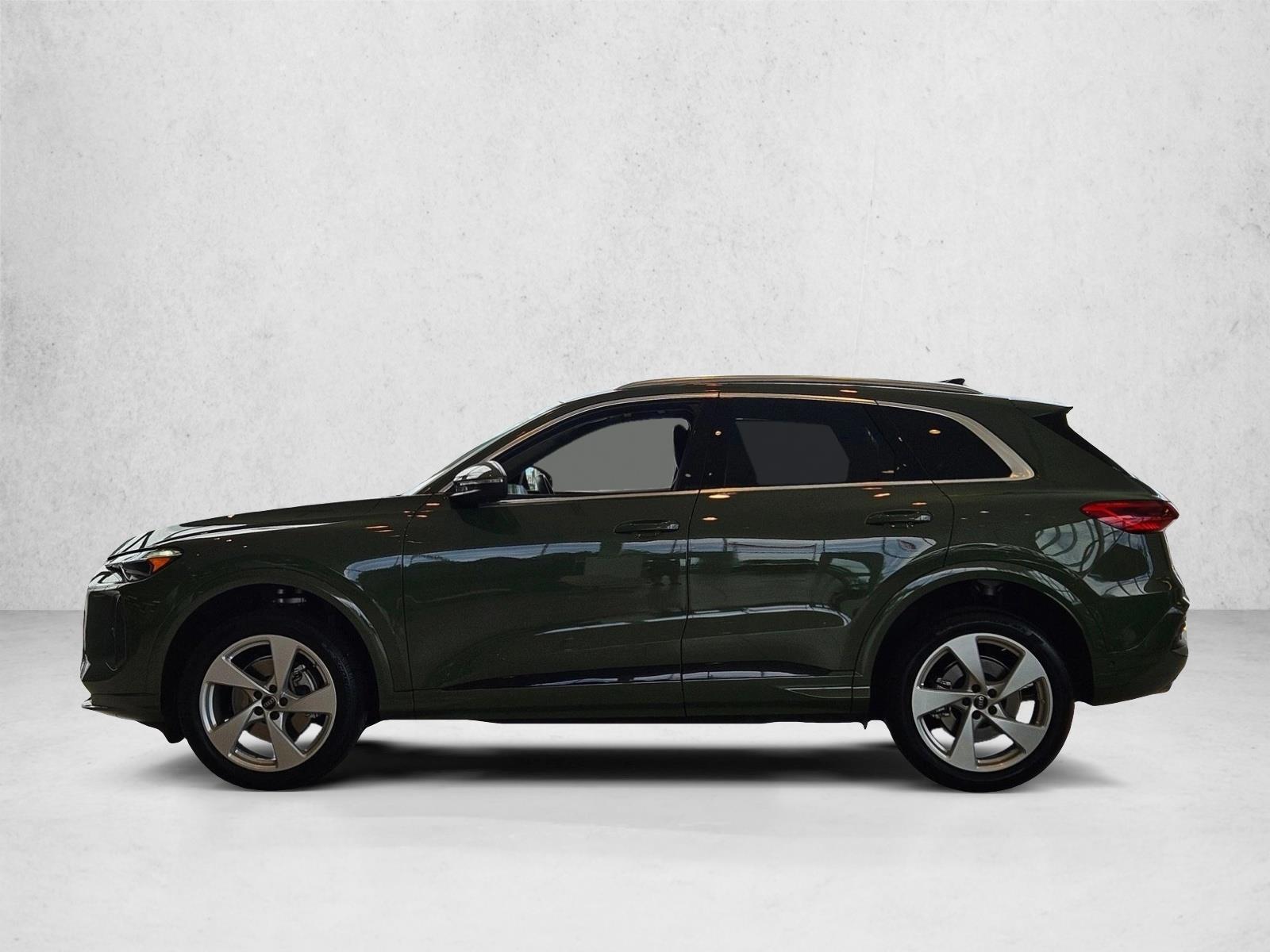 Thumbnail: 2025 Audi Q5 - 2
