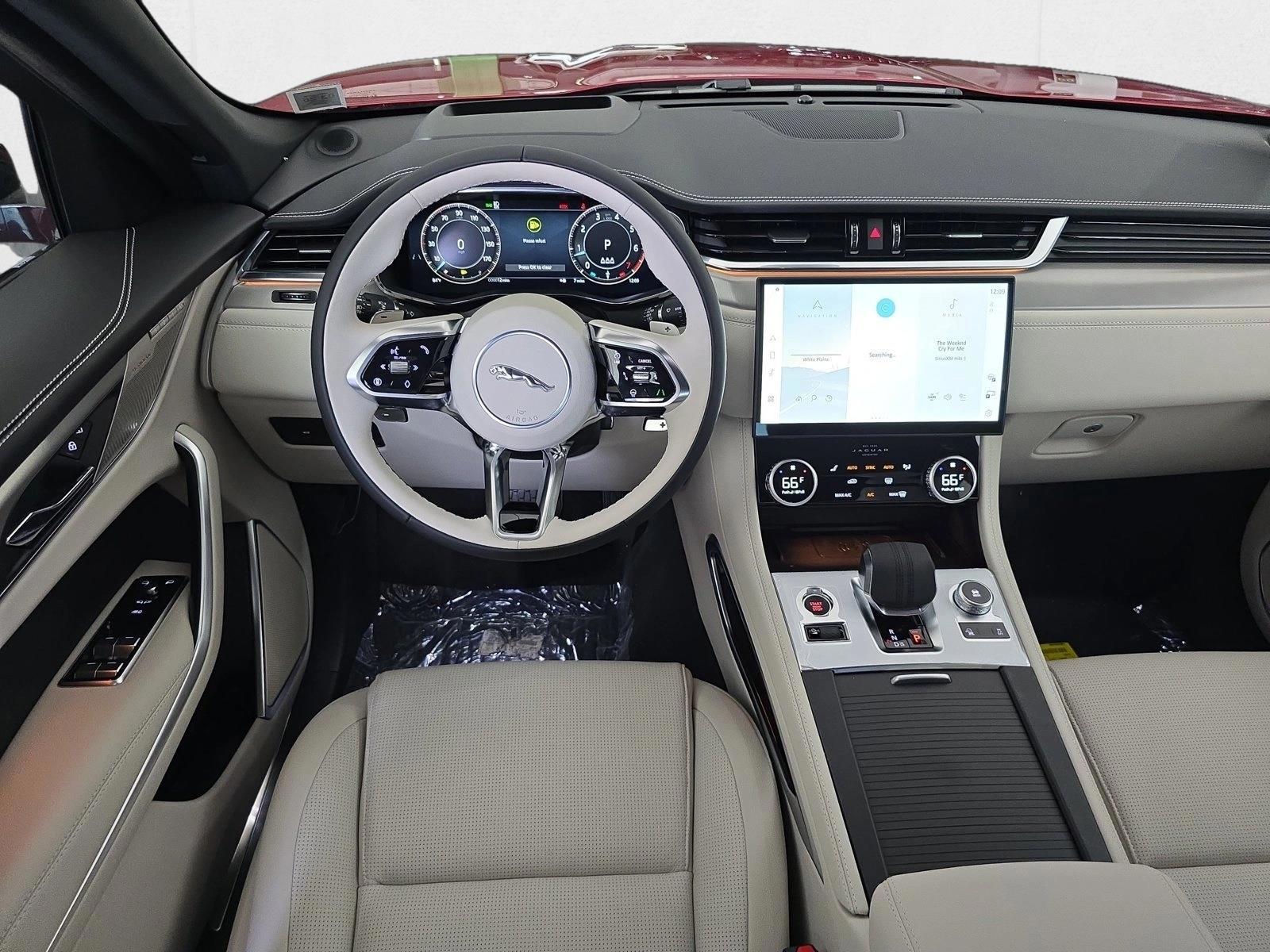 Thumbnail: 2026 Jaguar F-Pace - 4
