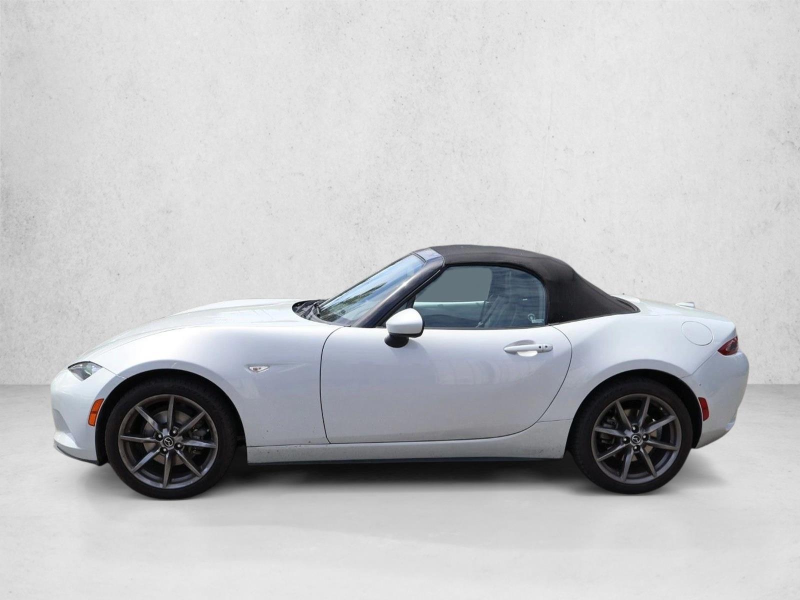 Thumbnail: 2016 Mazda MX-5 Miata - 2