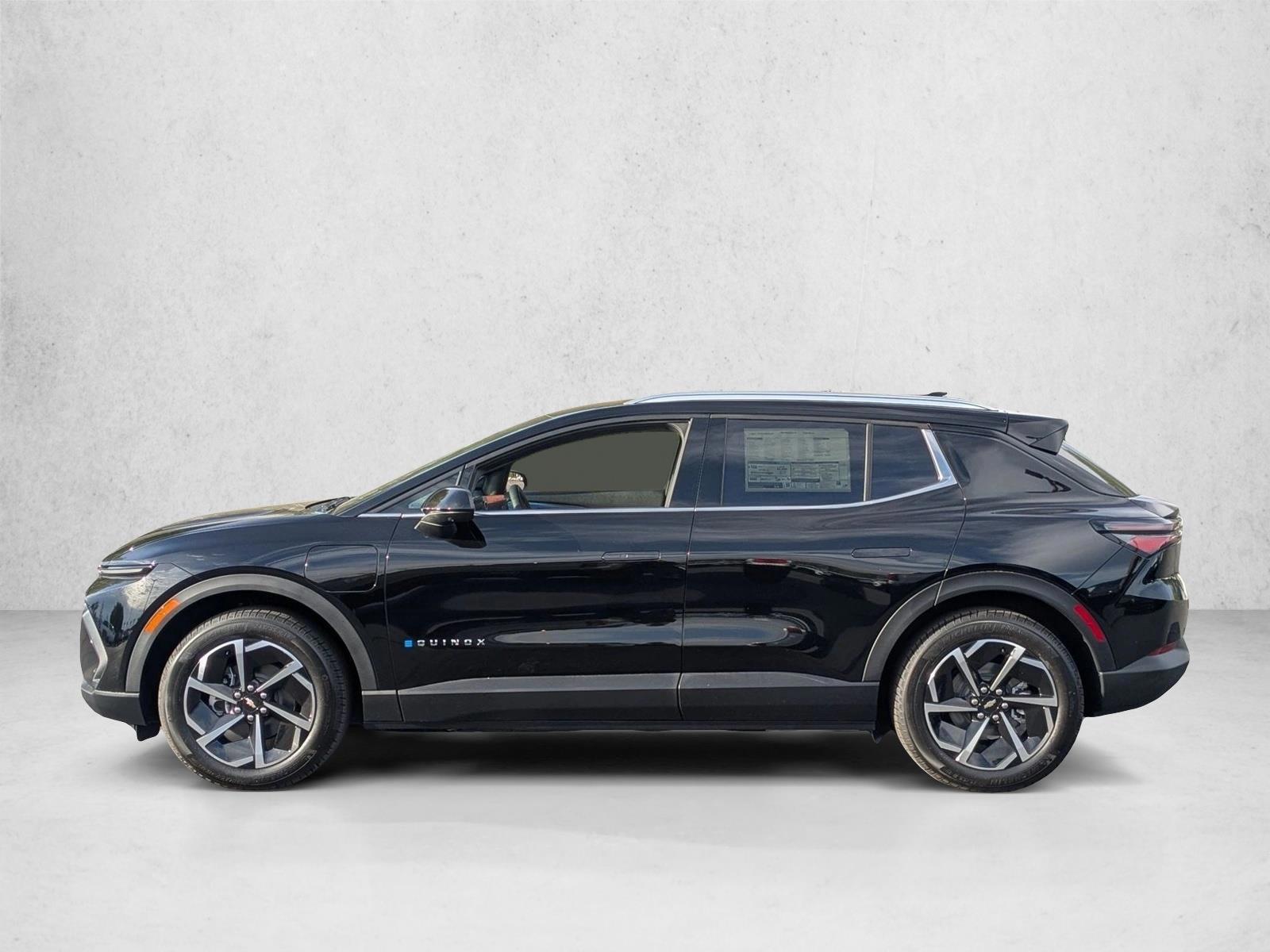 Thumbnail: 2026 Chevrolet Equinox - 2