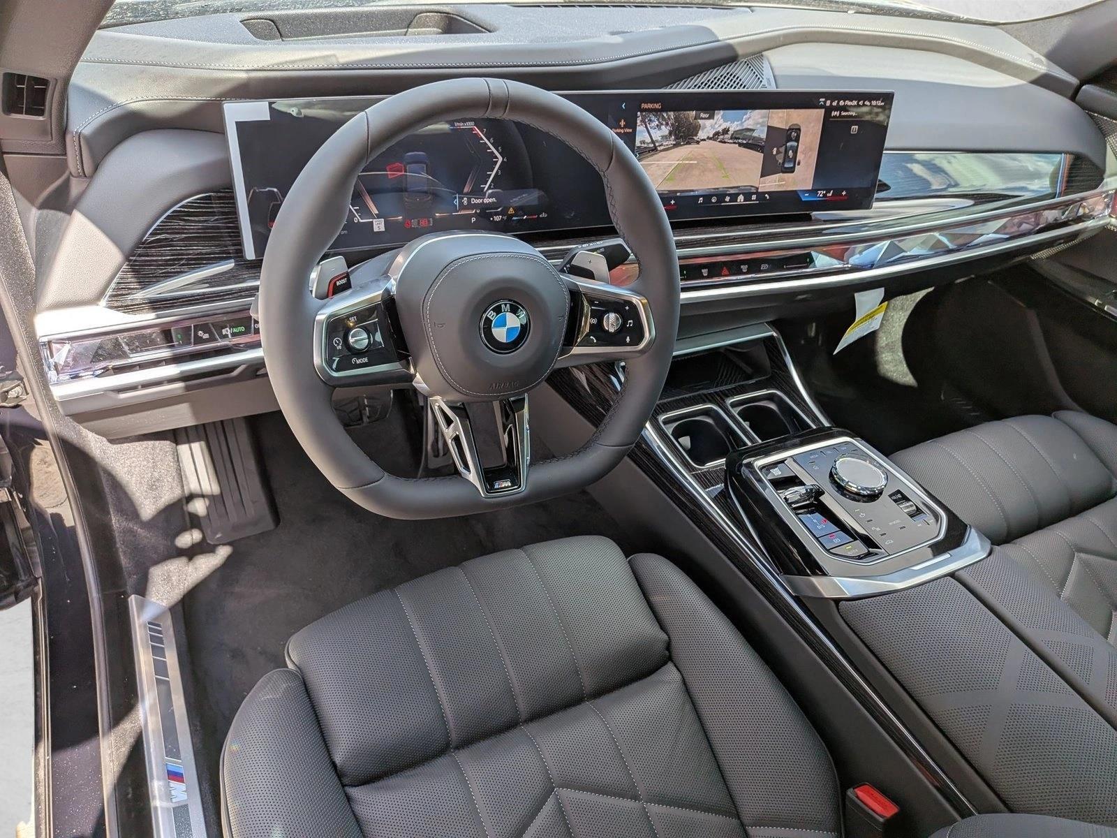 Thumbnail: 2026 BMW 7 Series - 3