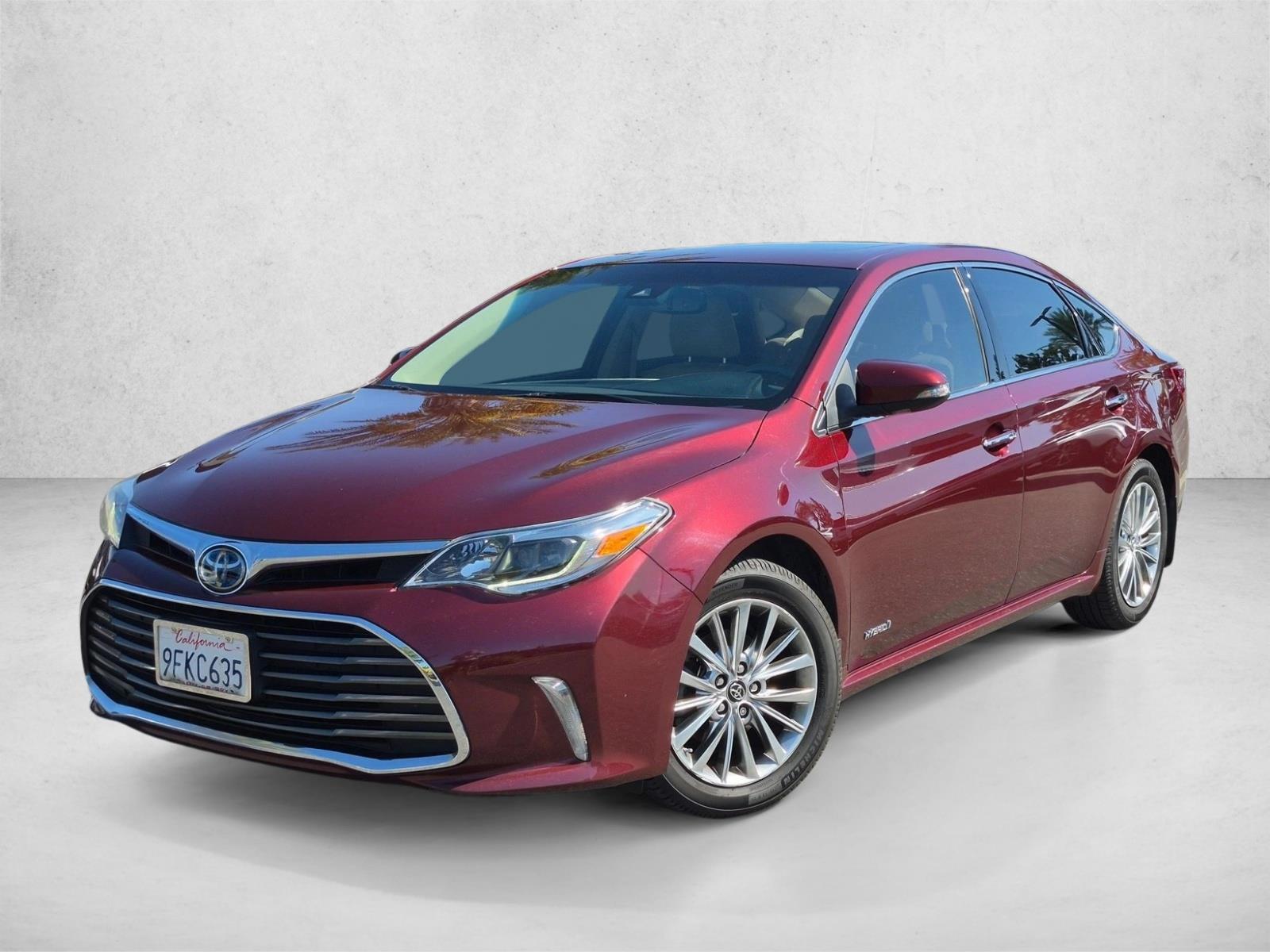 Thumbnail: 2016 Toyota Avalon - 1