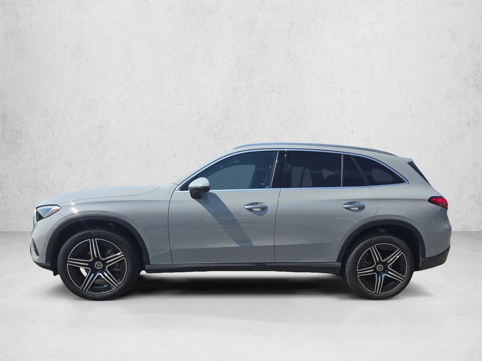 Thumbnail: 2026 Mercedes-Benz GLC - 2