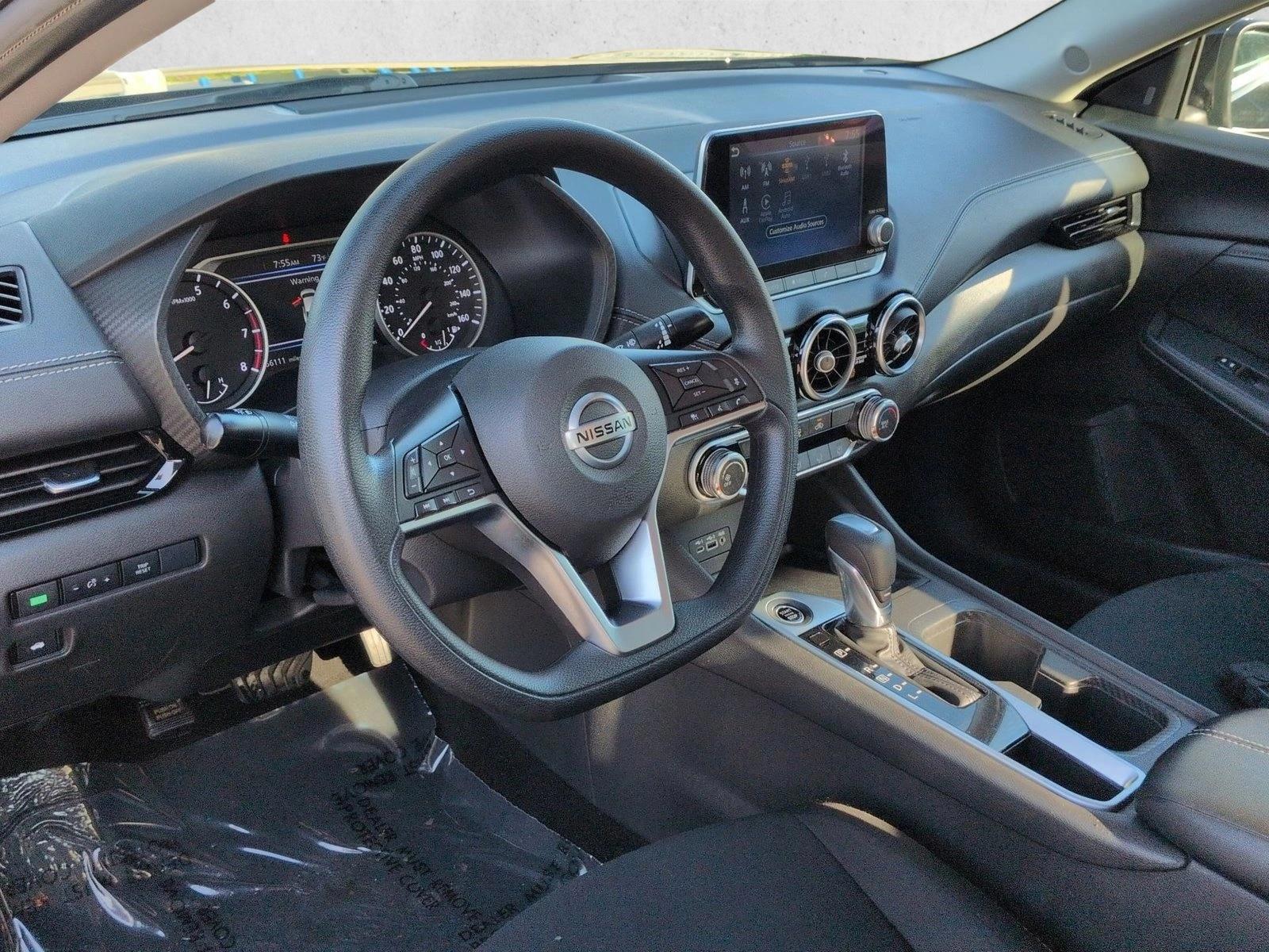 Thumbnail: 2023 Nissan Sentra - 3