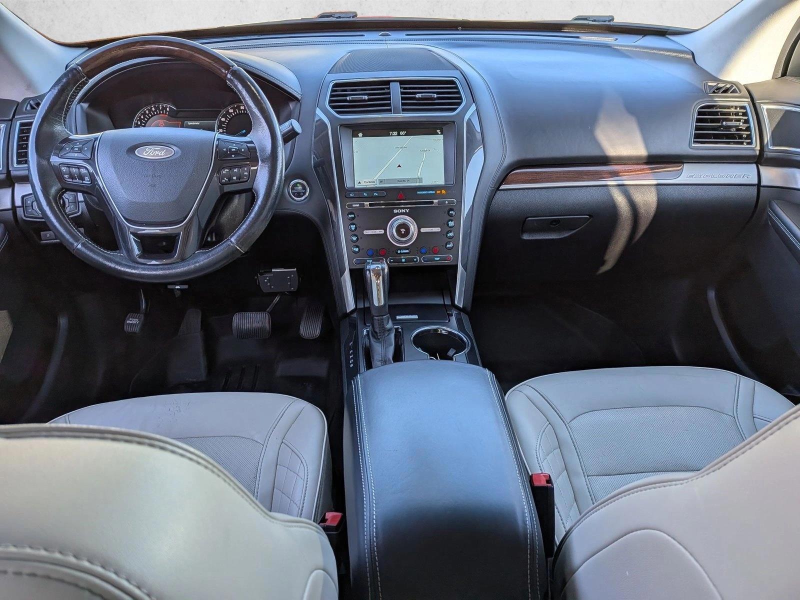 Thumbnail: 2017 Ford Explorer - 3
