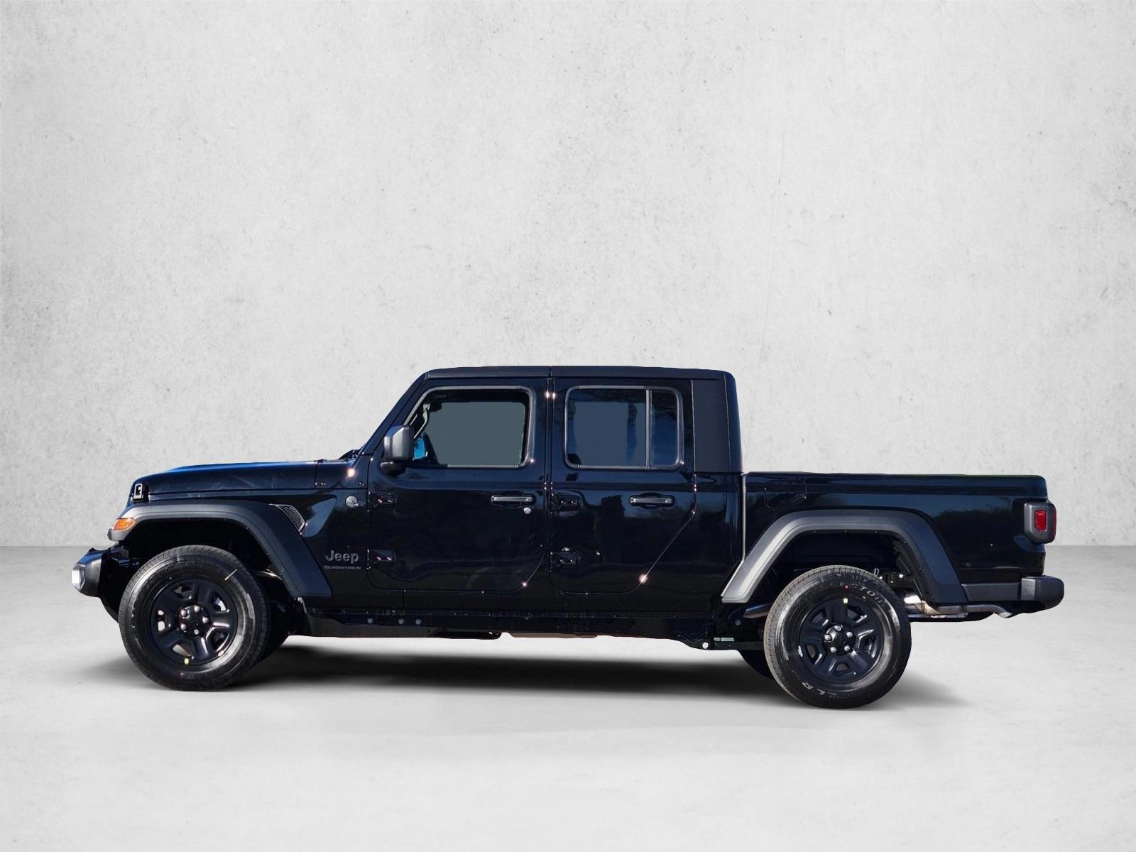 Thumbnail: 2026 Jeep Gladiator - 2