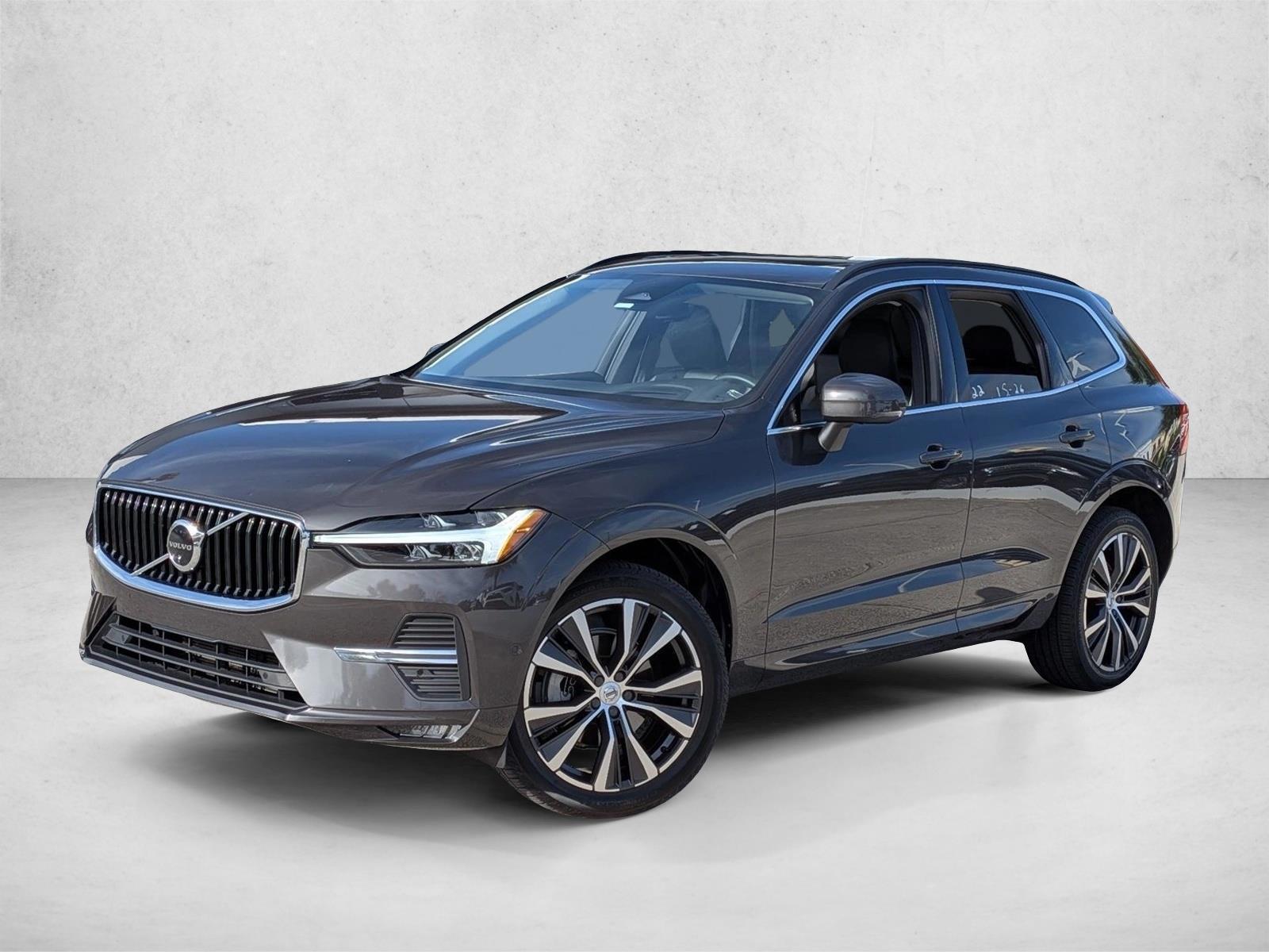 Thumbnail: 2022 Volvo XC60 - 1