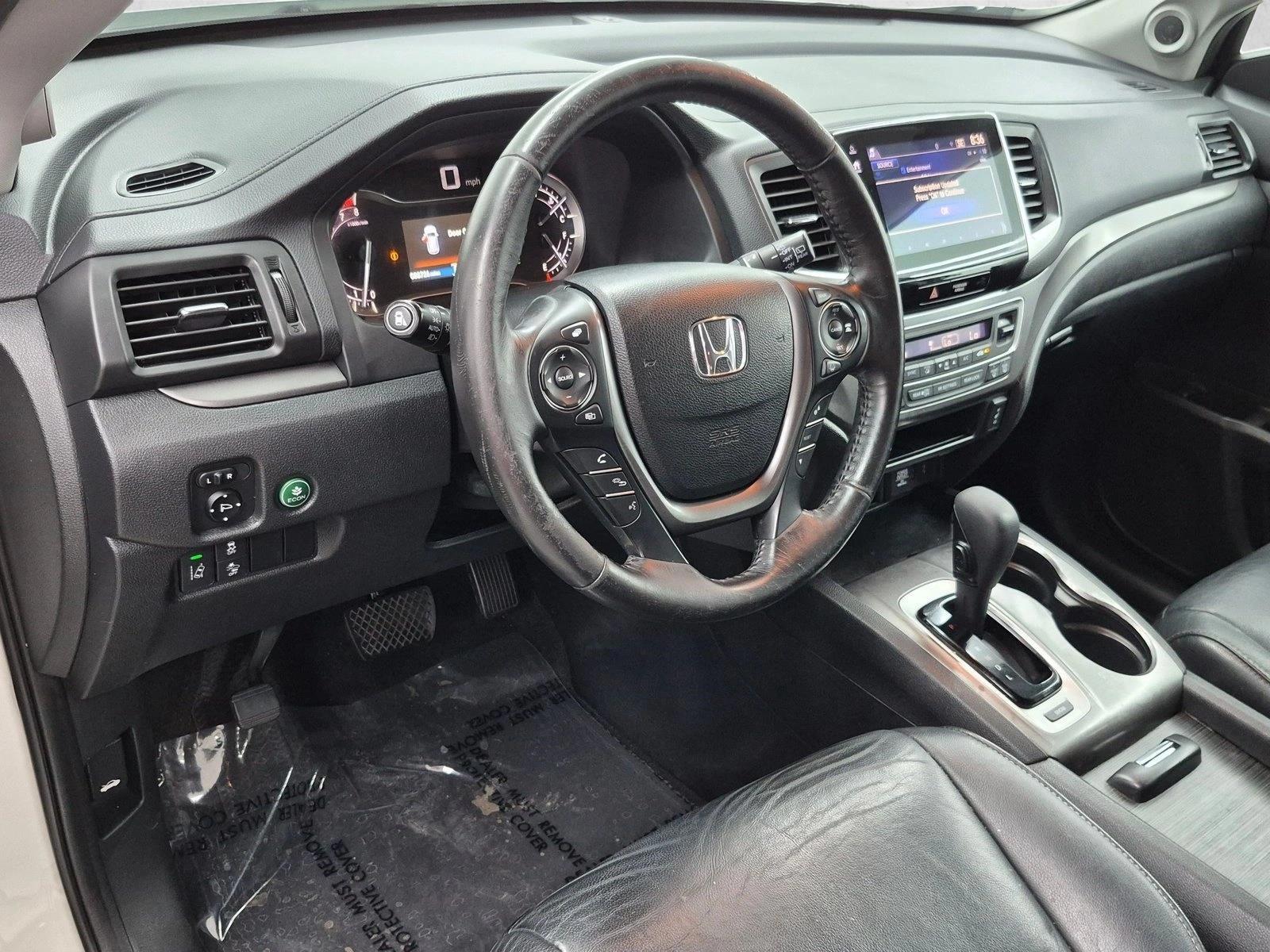 Thumbnail: 2018 Honda Pilot - 3