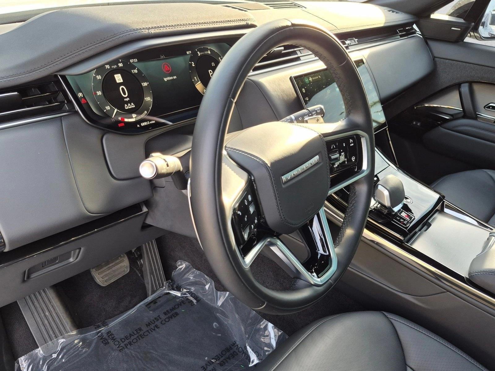 Thumbnail: 2024 Land Rover Range Rover Sport - 3