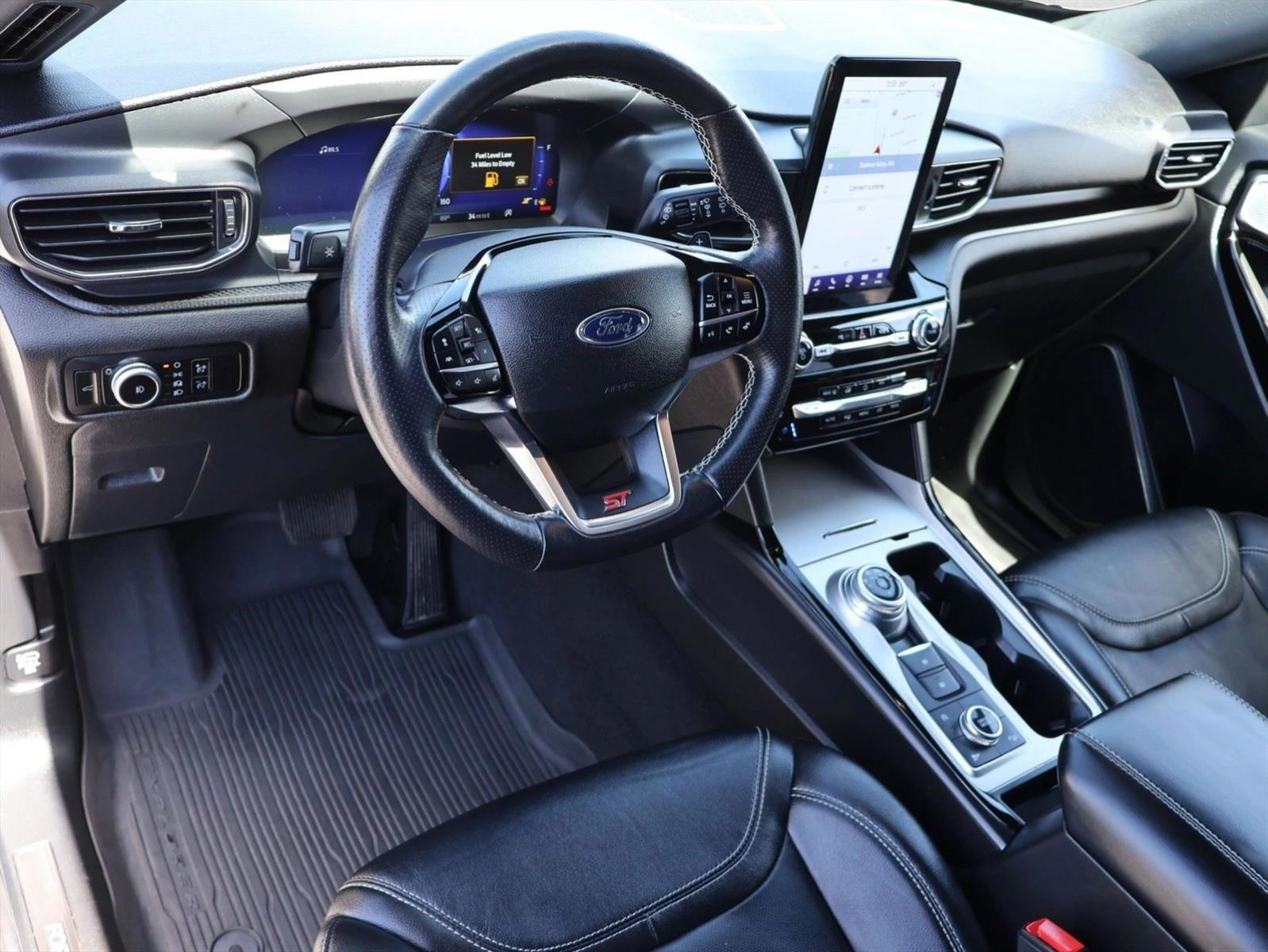 Thumbnail: 2023 Ford Explorer - 3