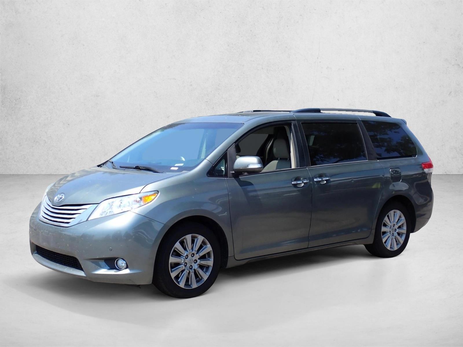 Thumbnail: 2013 Toyota Sienna - 2