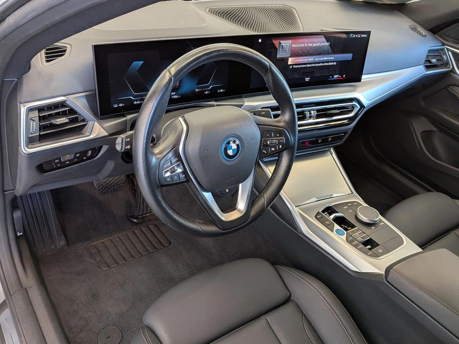Thumbnail: 2023 BMW i4 - 3