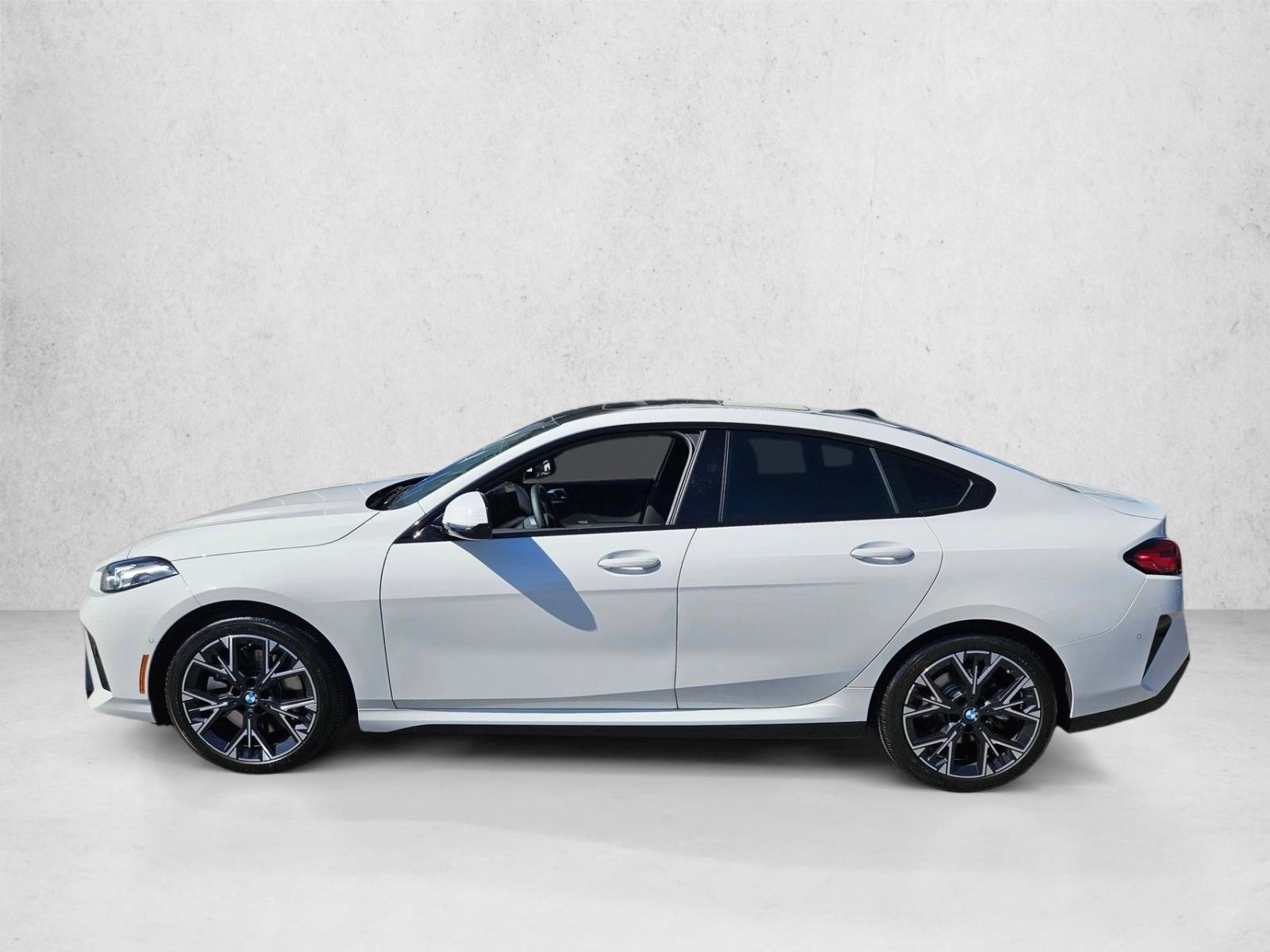 Thumbnail: 2026 BMW 2 Series - 2