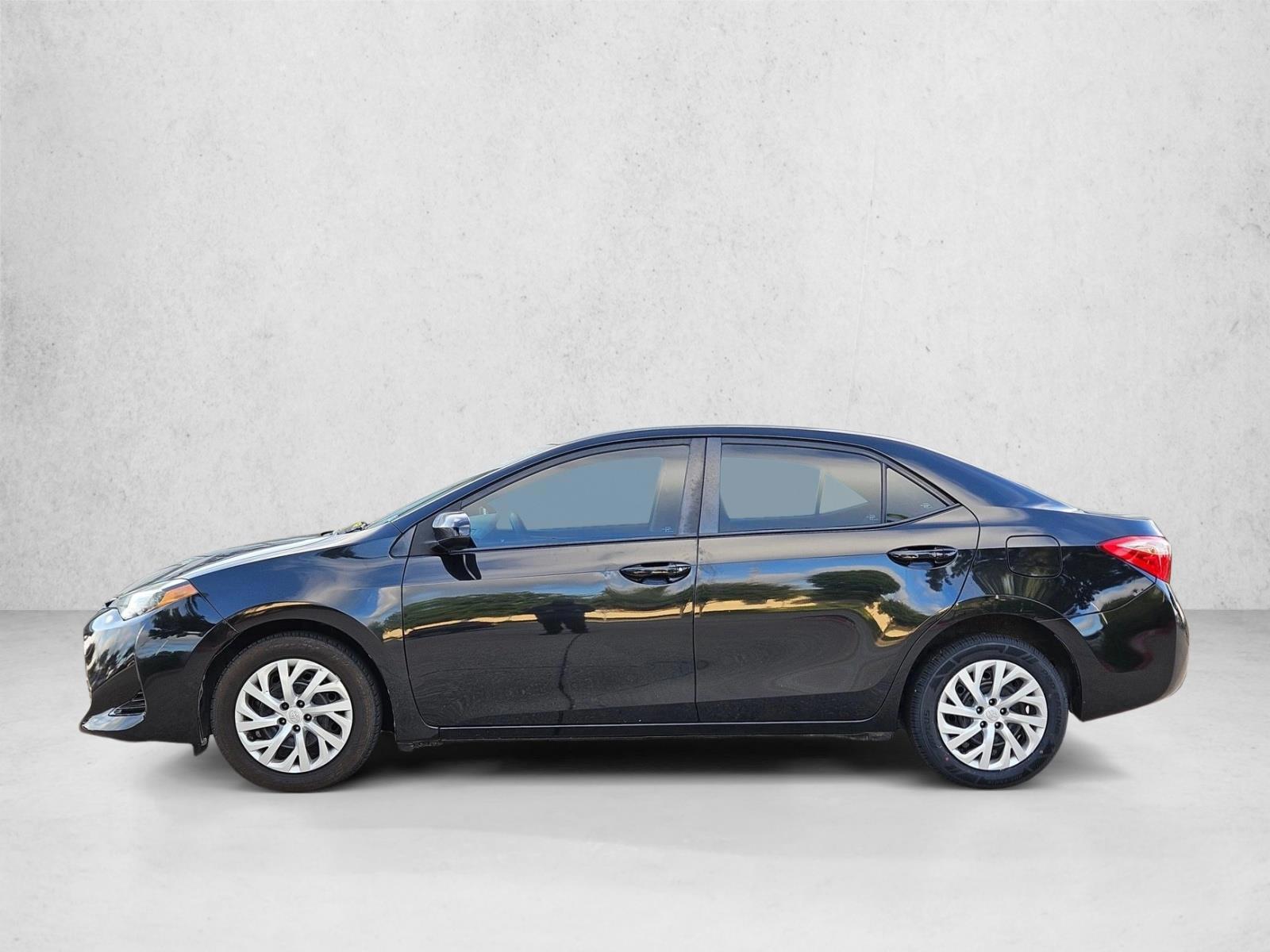 Thumbnail: 2018 Toyota Corolla - 2