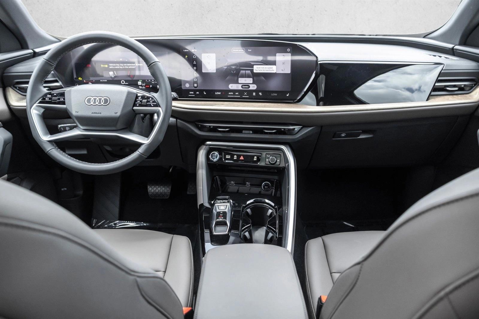 Thumbnail: 2026 Audi Q5 - 4