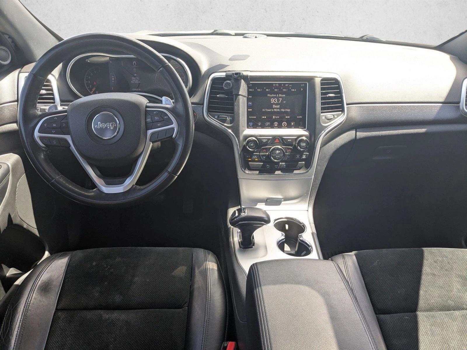 Thumbnail: 2015 Jeep Grand Cherokee - 3