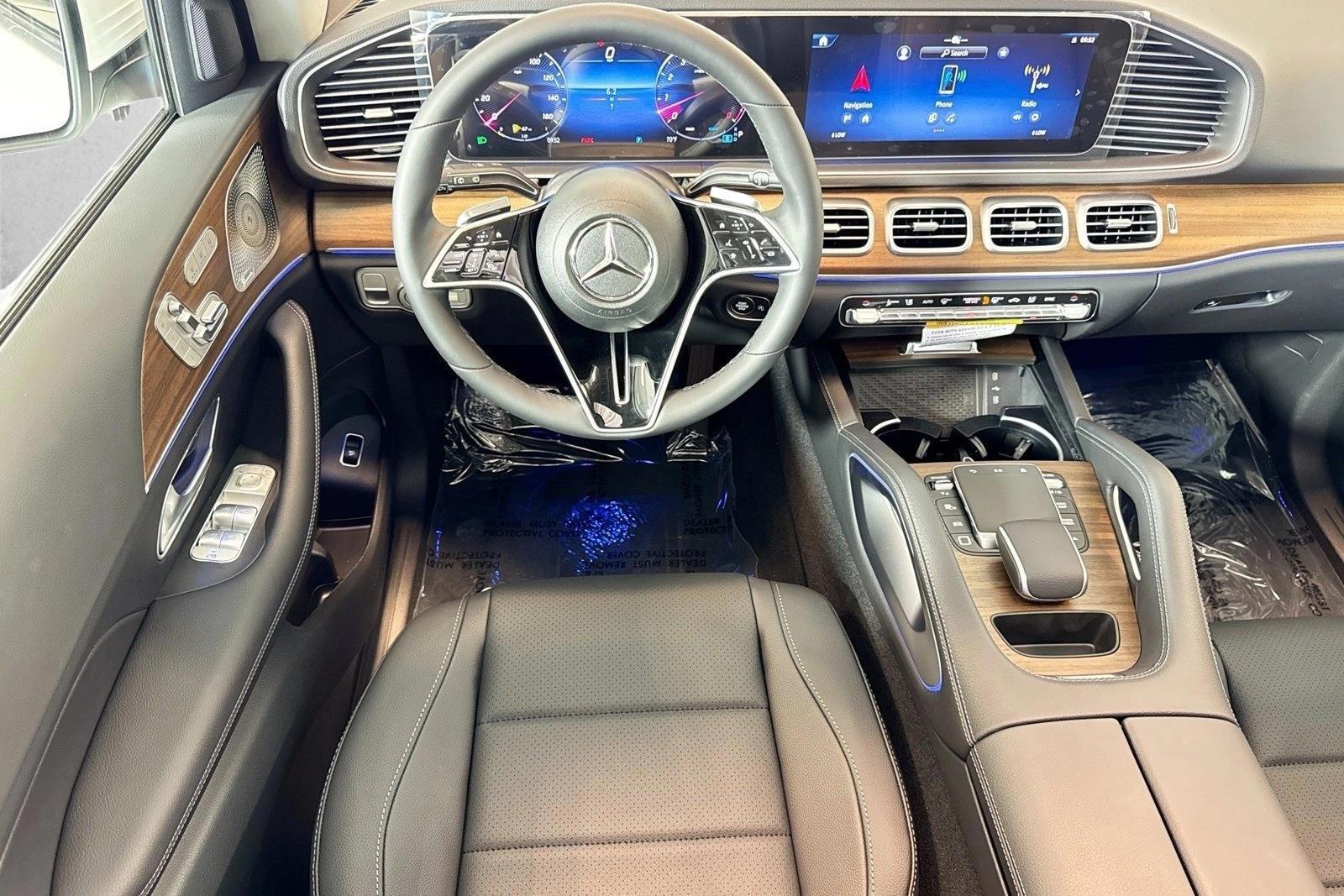 Thumbnail: 2026 Mercedes-Benz GLE - 3