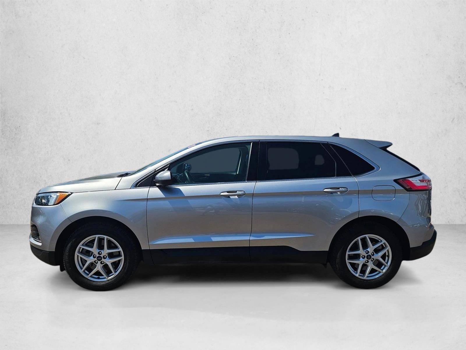 Thumbnail: 2022 Ford Edge - 2