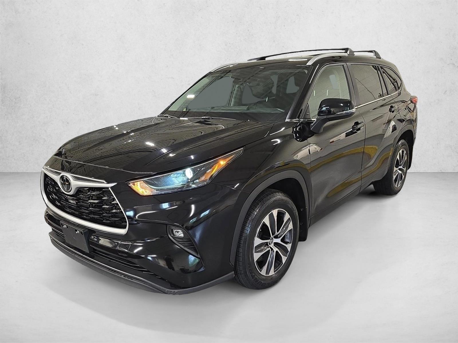 Thumbnail: 2023 Toyota Highlander - 1