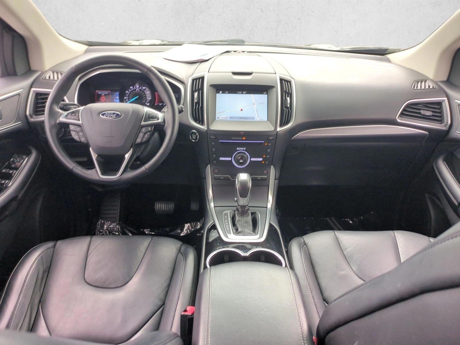 Thumbnail: 2016 Ford Edge - 3