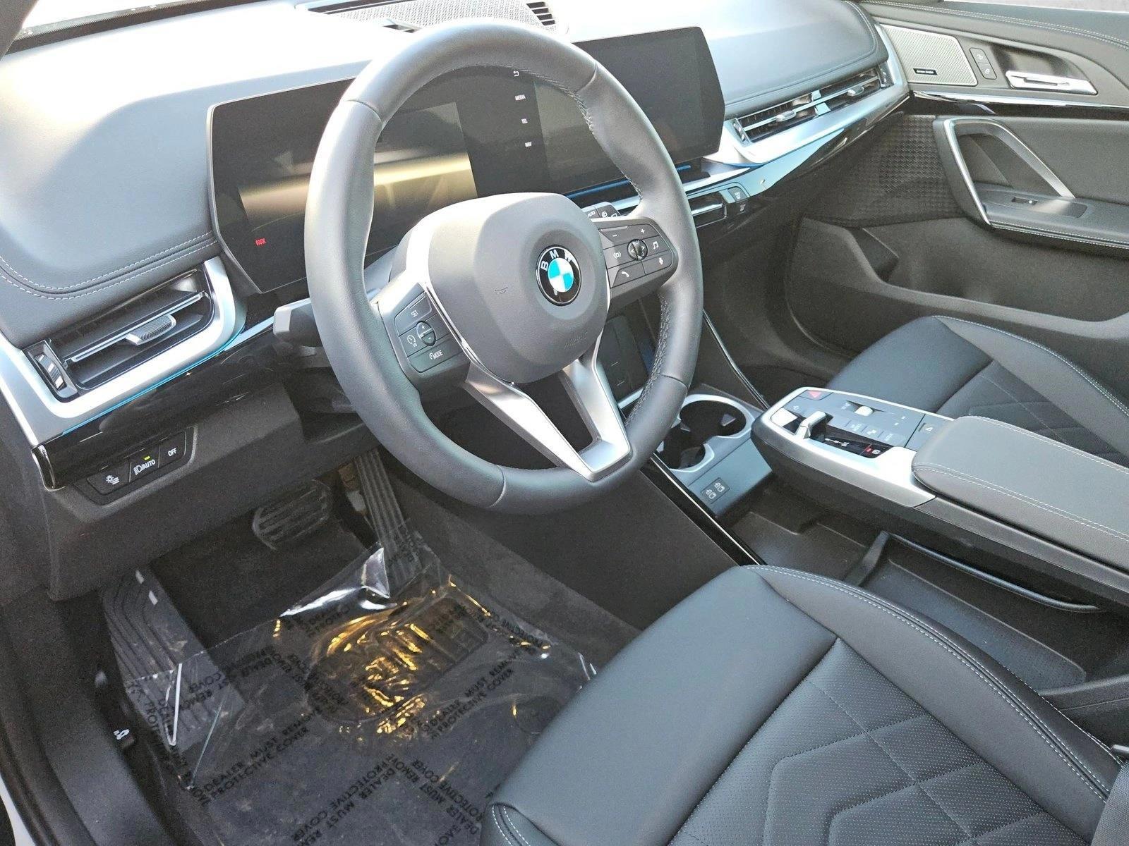 Thumbnail: 2026 BMW X1 - 3