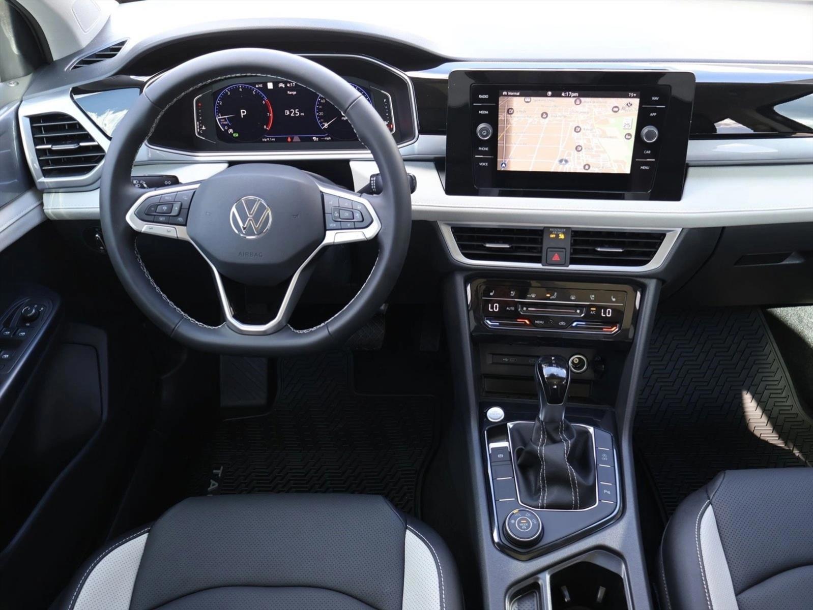 Thumbnail: 2026 Volkswagen Taos - 4